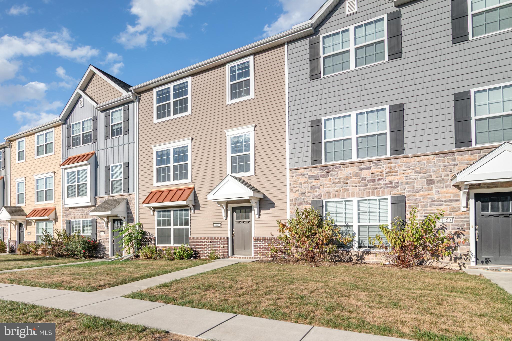 LAUREL RIDGE - Residential Lease