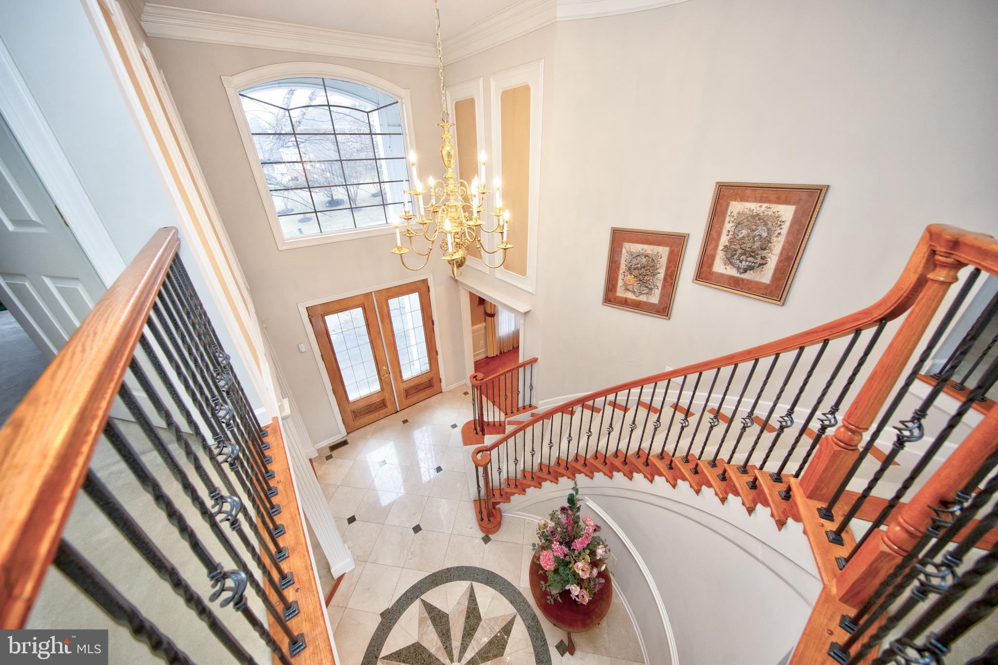 WILLOW CHASE - Residential