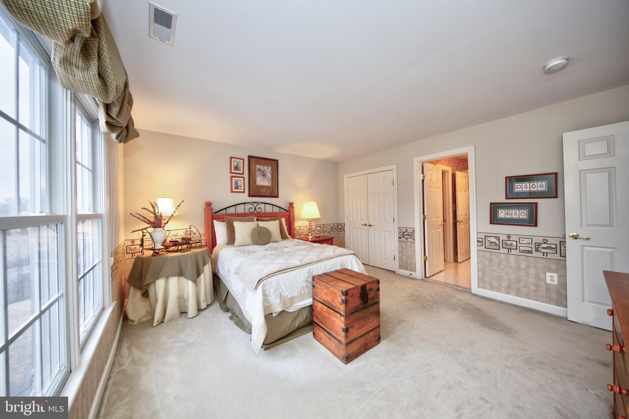 WILLOW CHASE - Residential