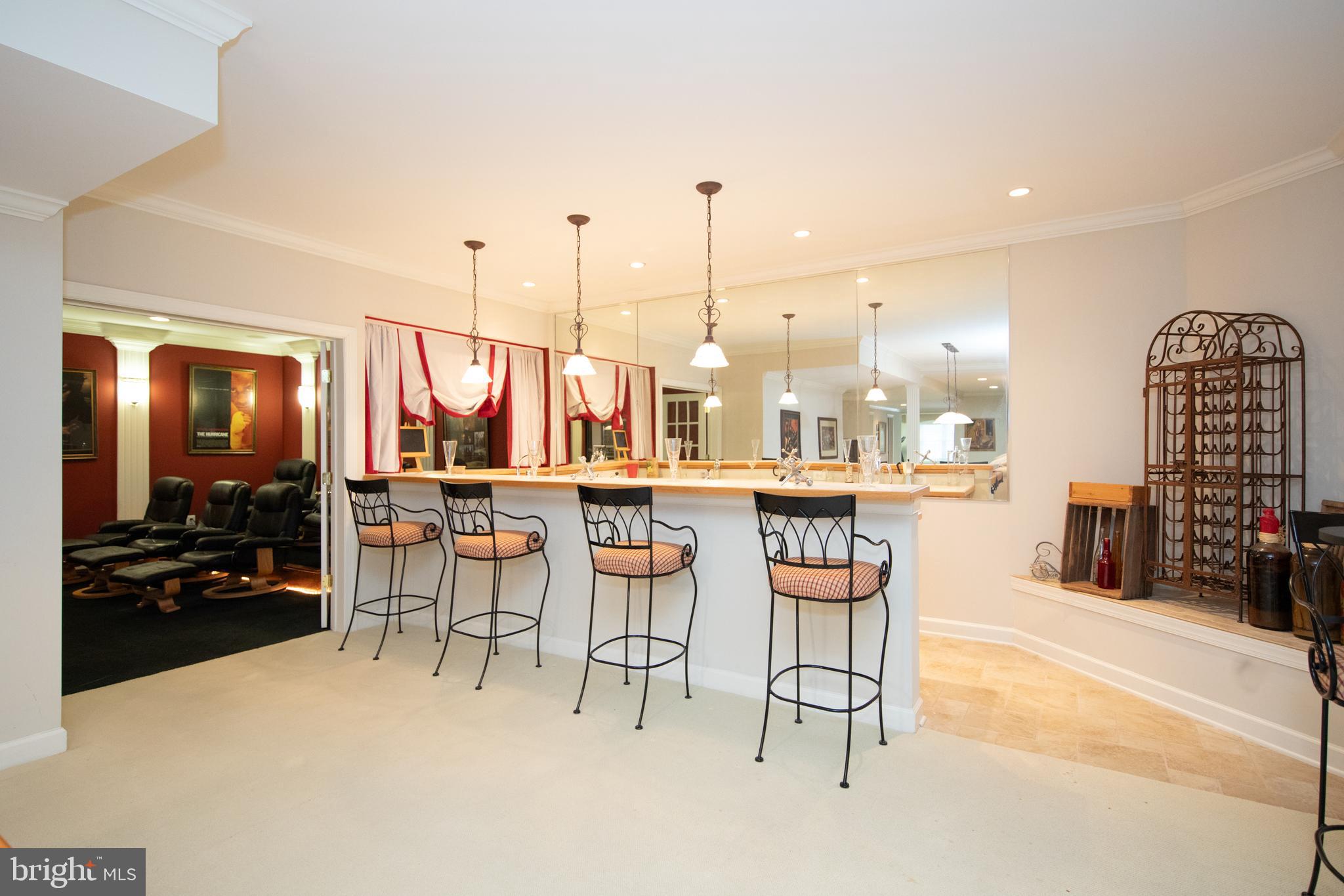 WILLOW CHASE - Residential