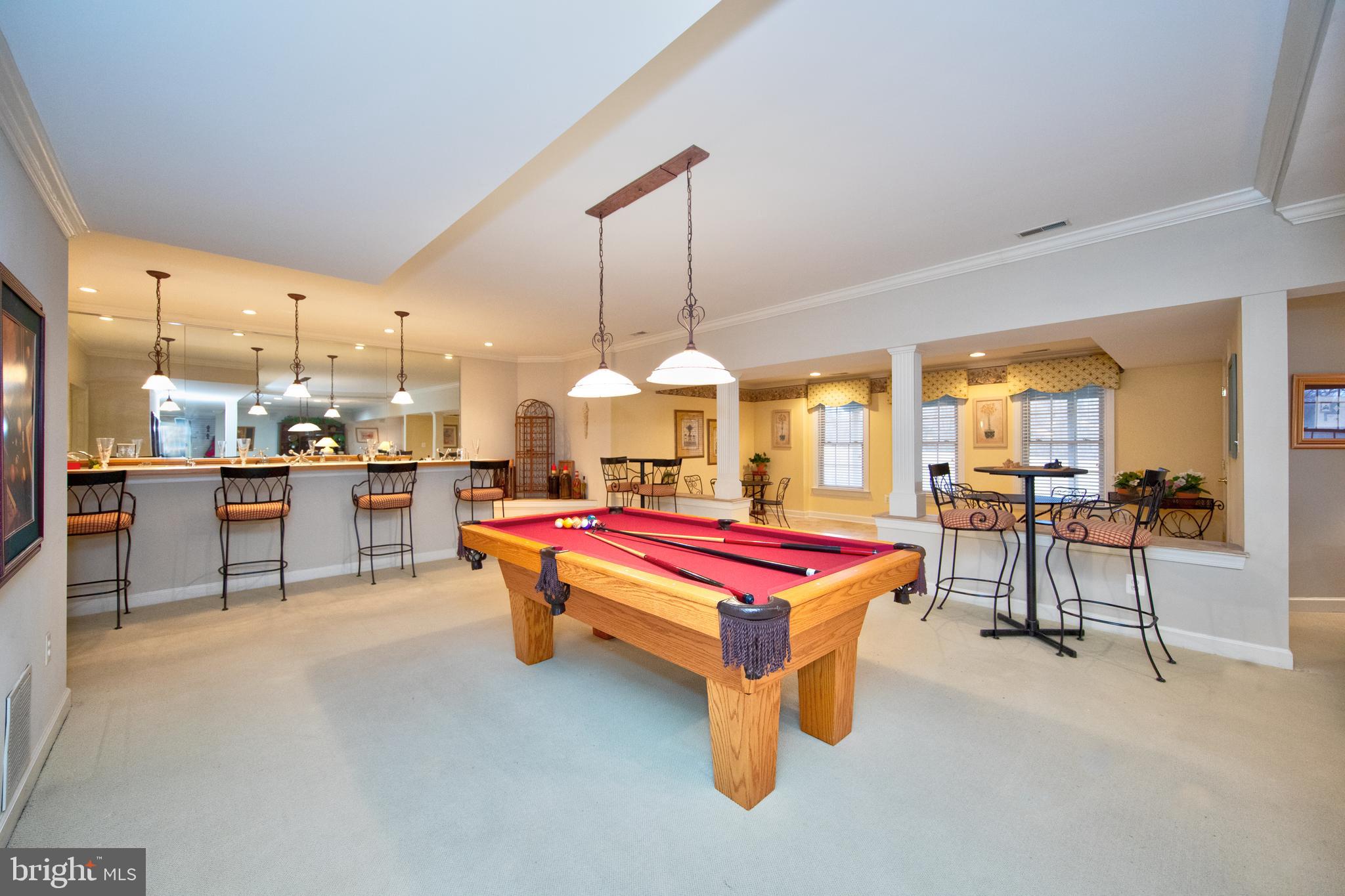 WILLOW CHASE - Residential