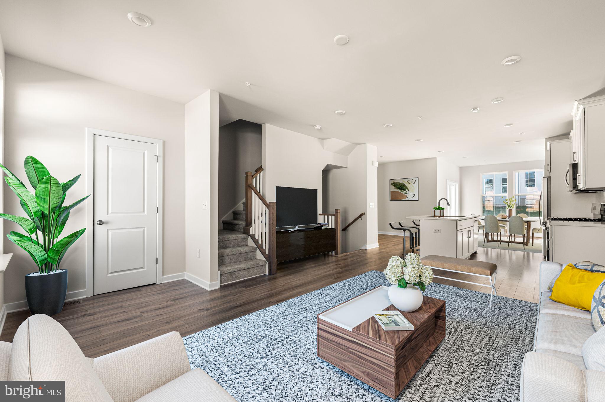 DOWNINGTOWN RIDGE - Residential Lease