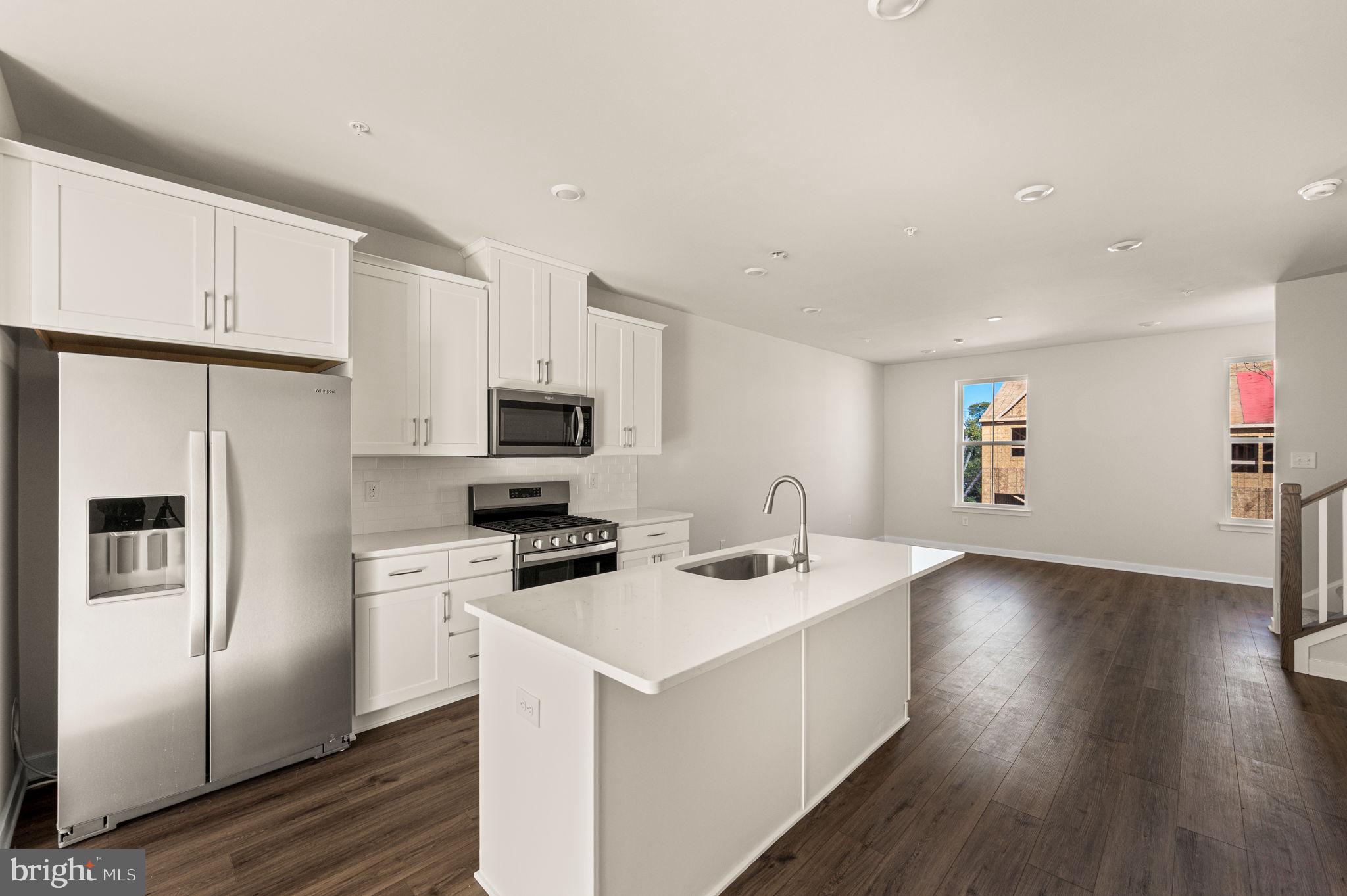 DOWNINGTOWN RIDGE - Residential Lease