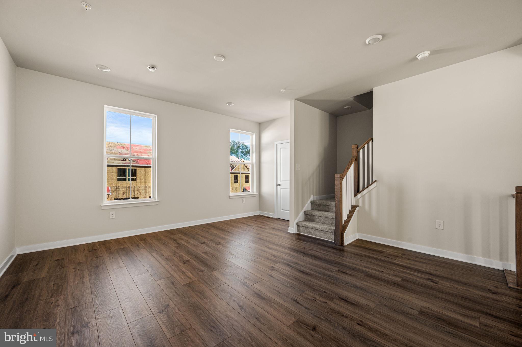 DOWNINGTOWN RIDGE - Residential Lease