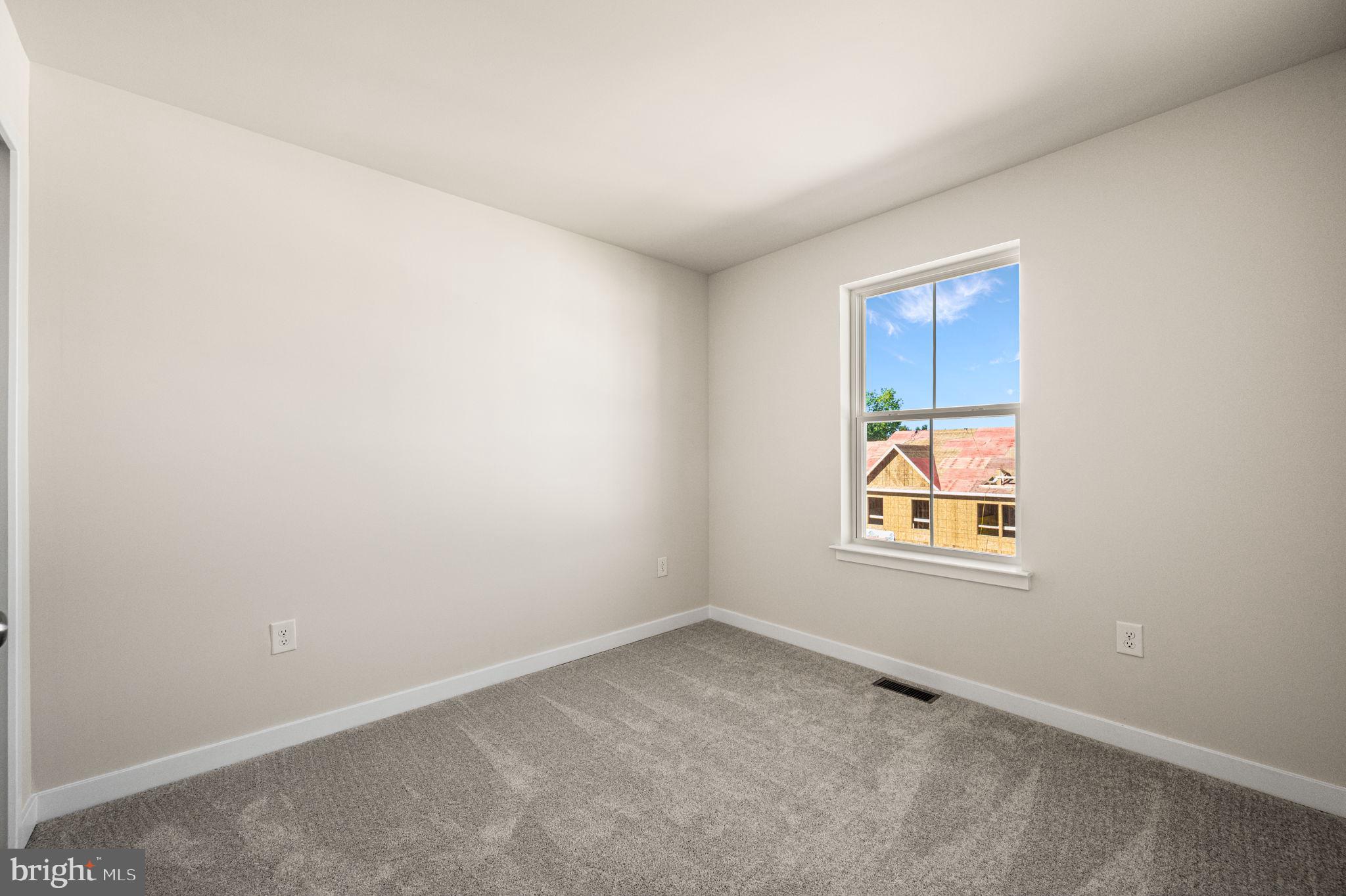 DOWNINGTOWN RIDGE - Residential Lease