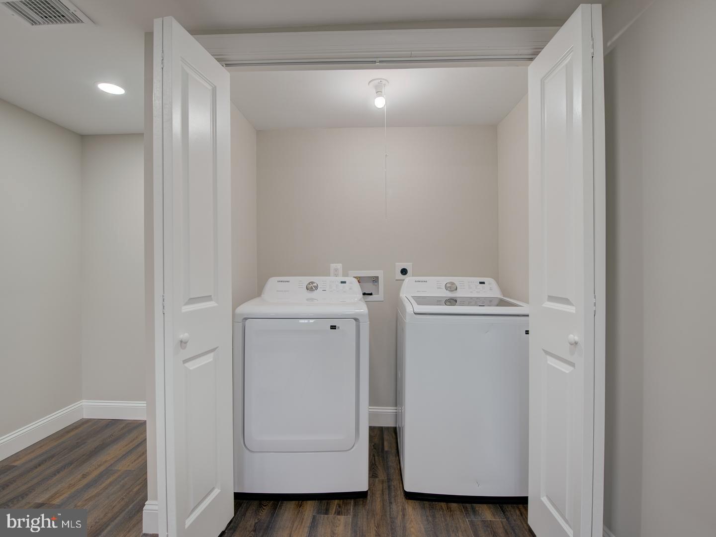 CAPITOL HEIGHTS - Residential