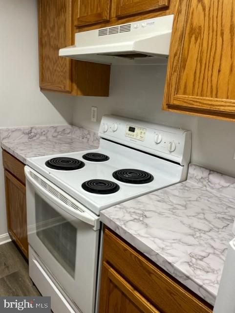 HIGHLANDS AT CLARKSBURG - Residential Lease