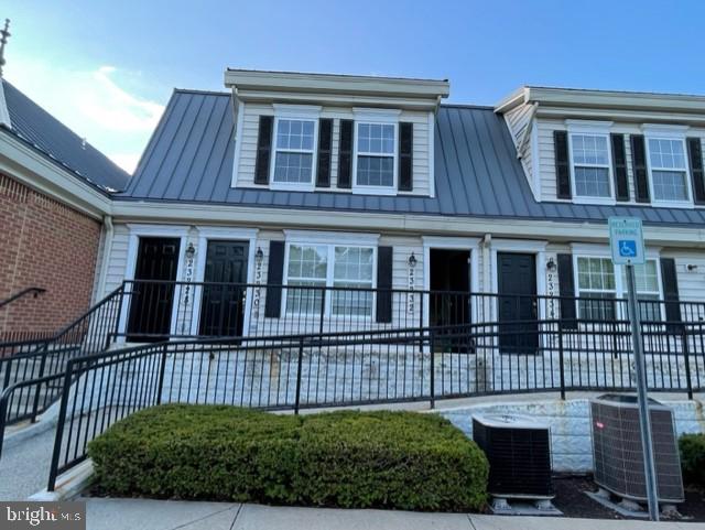 HIGHLANDS AT CLARKSBURG - Residential Lease