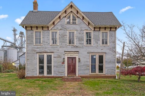 Photo of 412 Main Street, TOWNSEND, DE 19734 (MLS # DENC2093432)