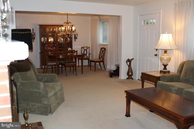 MIDLAND-HOLLYWOOD HEIGHTS - Residential