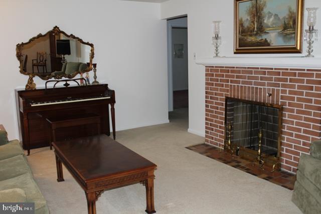 MIDLAND-HOLLYWOOD HEIGHTS - Residential