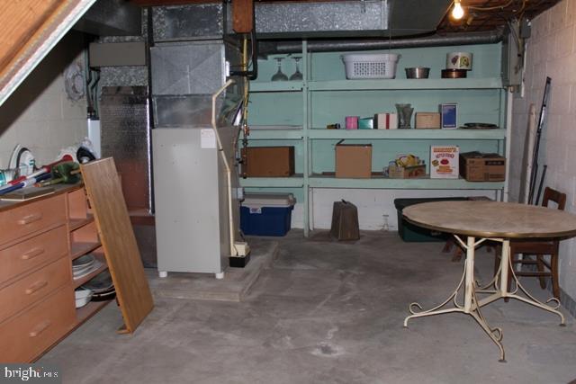 MIDLAND-HOLLYWOOD HEIGHTS - Residential