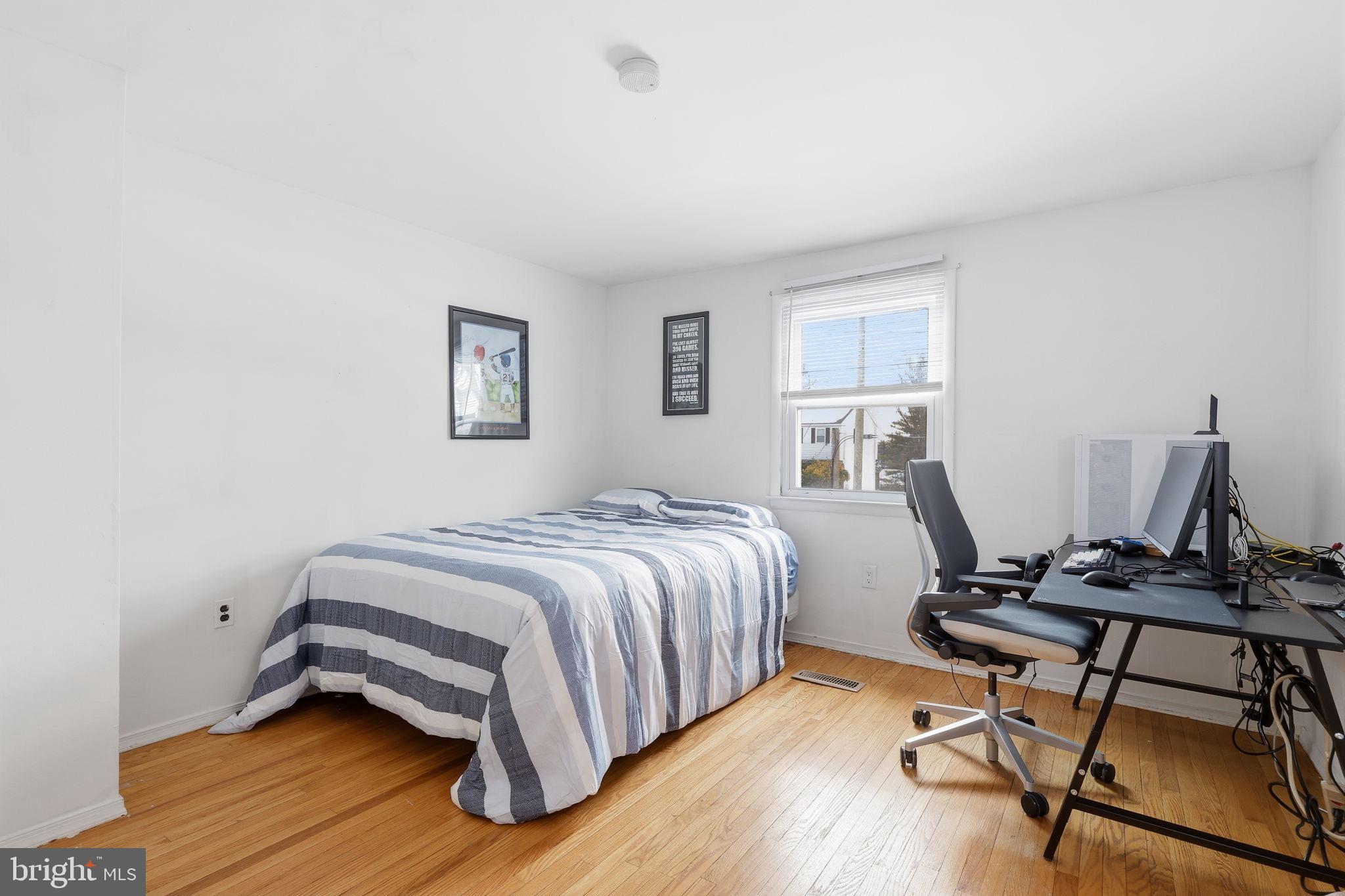 PINE RUN VLY - Residential