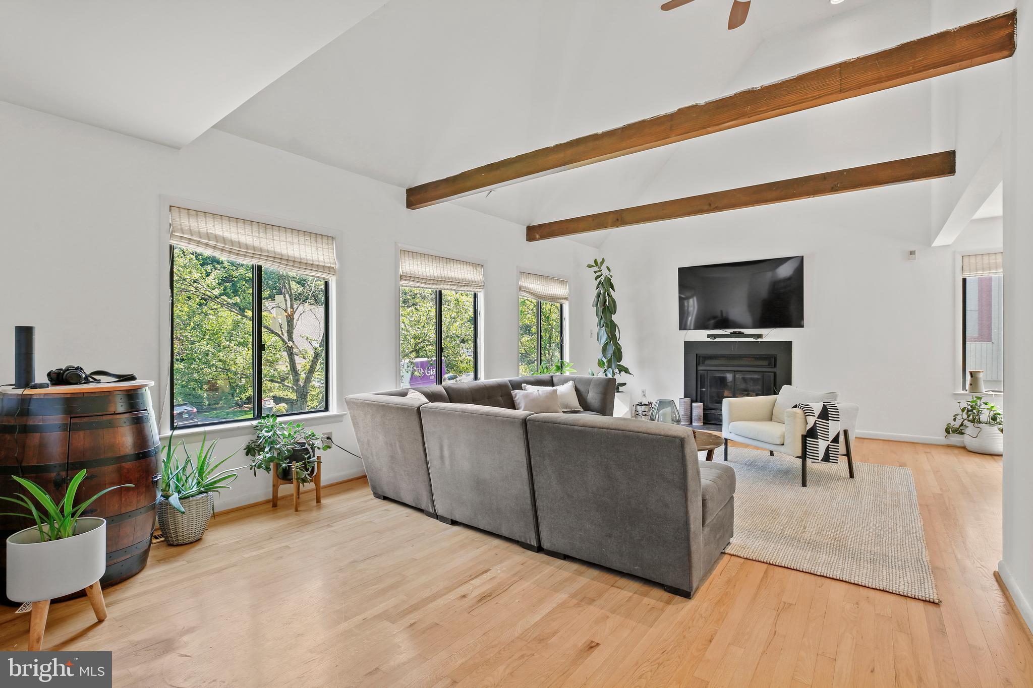 11212 ANGUS PLACE