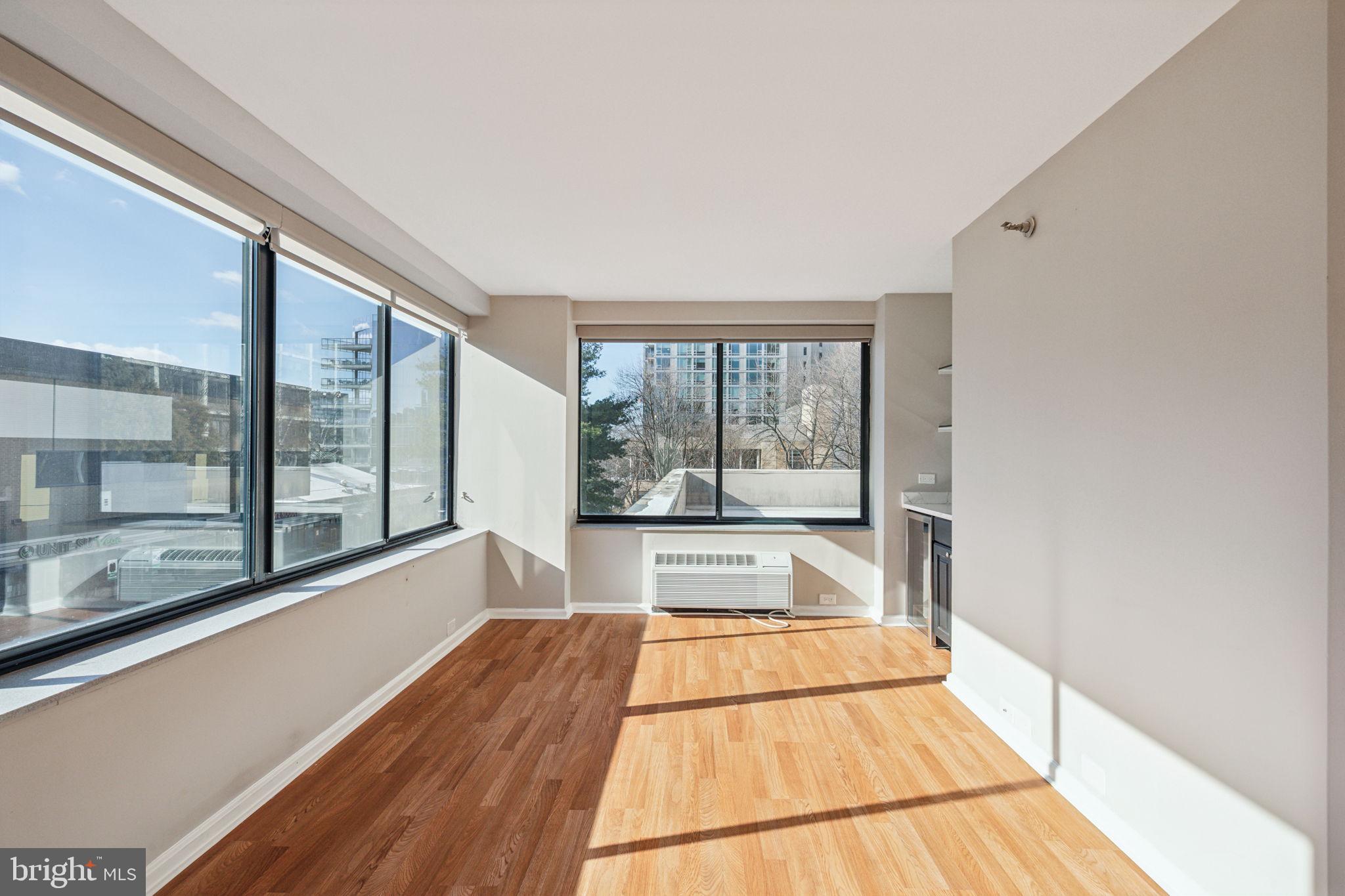 ART MUSEUM AREA - Residential