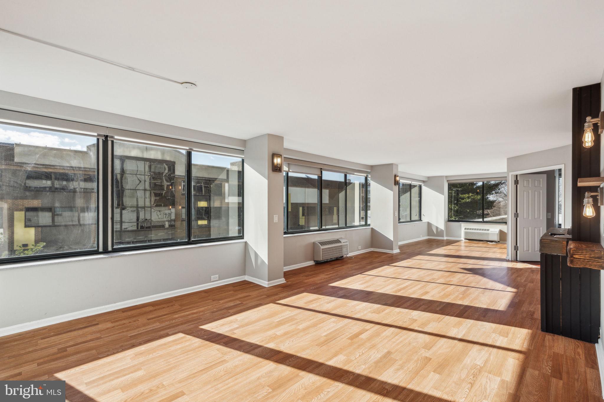 ART MUSEUM AREA - Residential