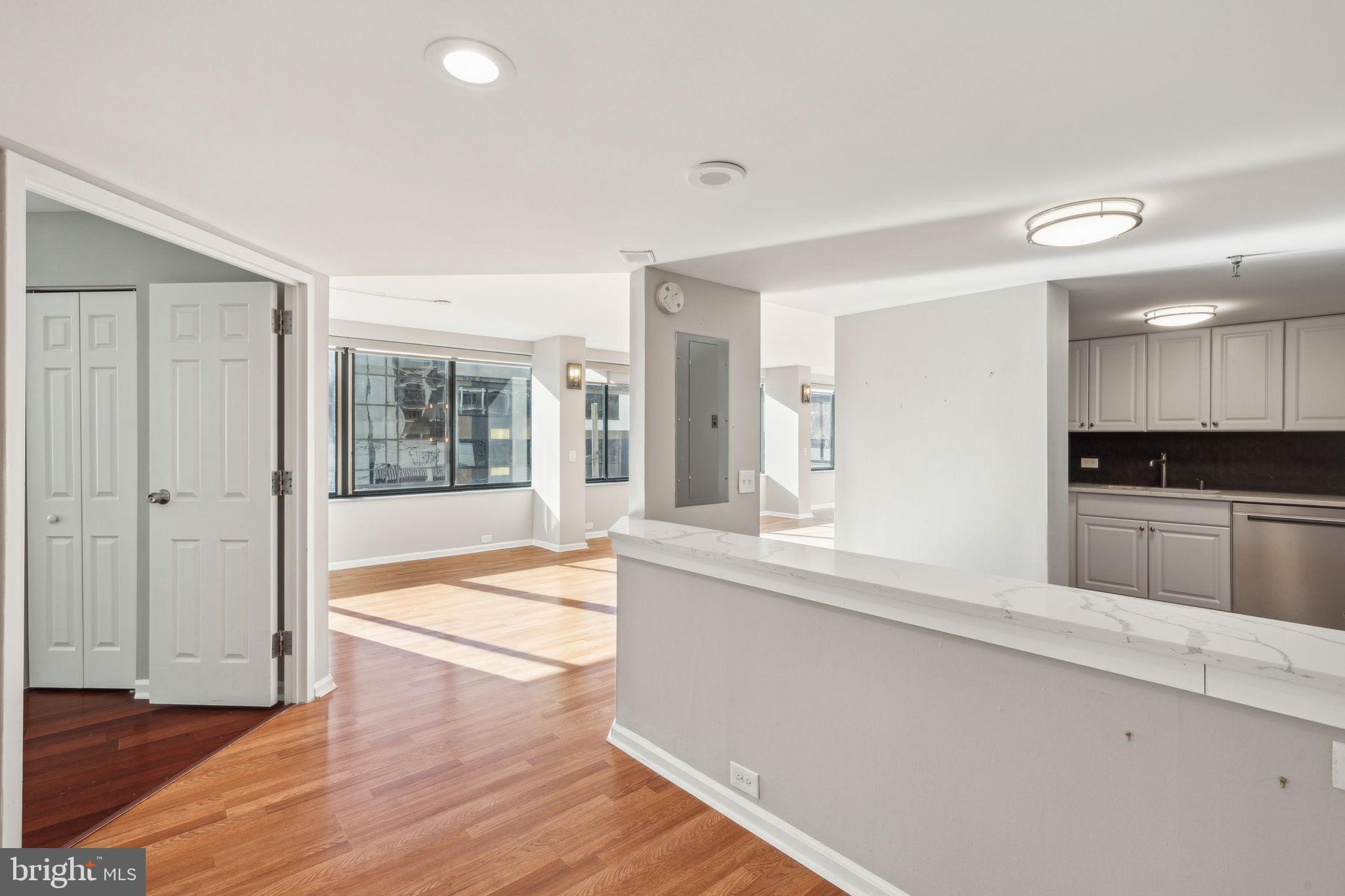 ART MUSEUM AREA - Residential