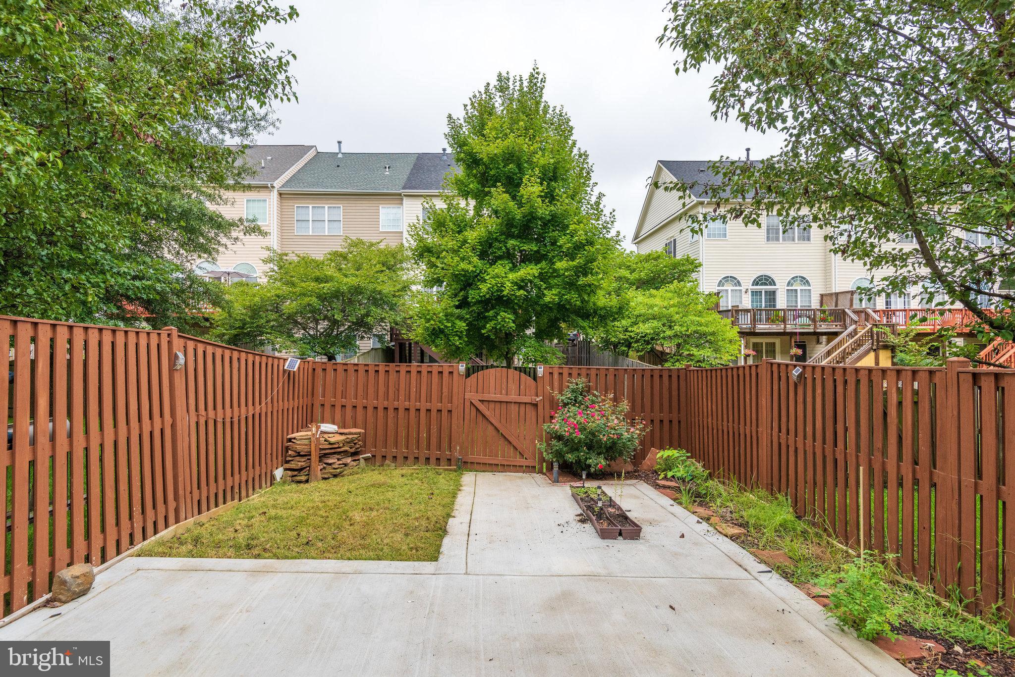 STONE RIDGE NORTH - Residential