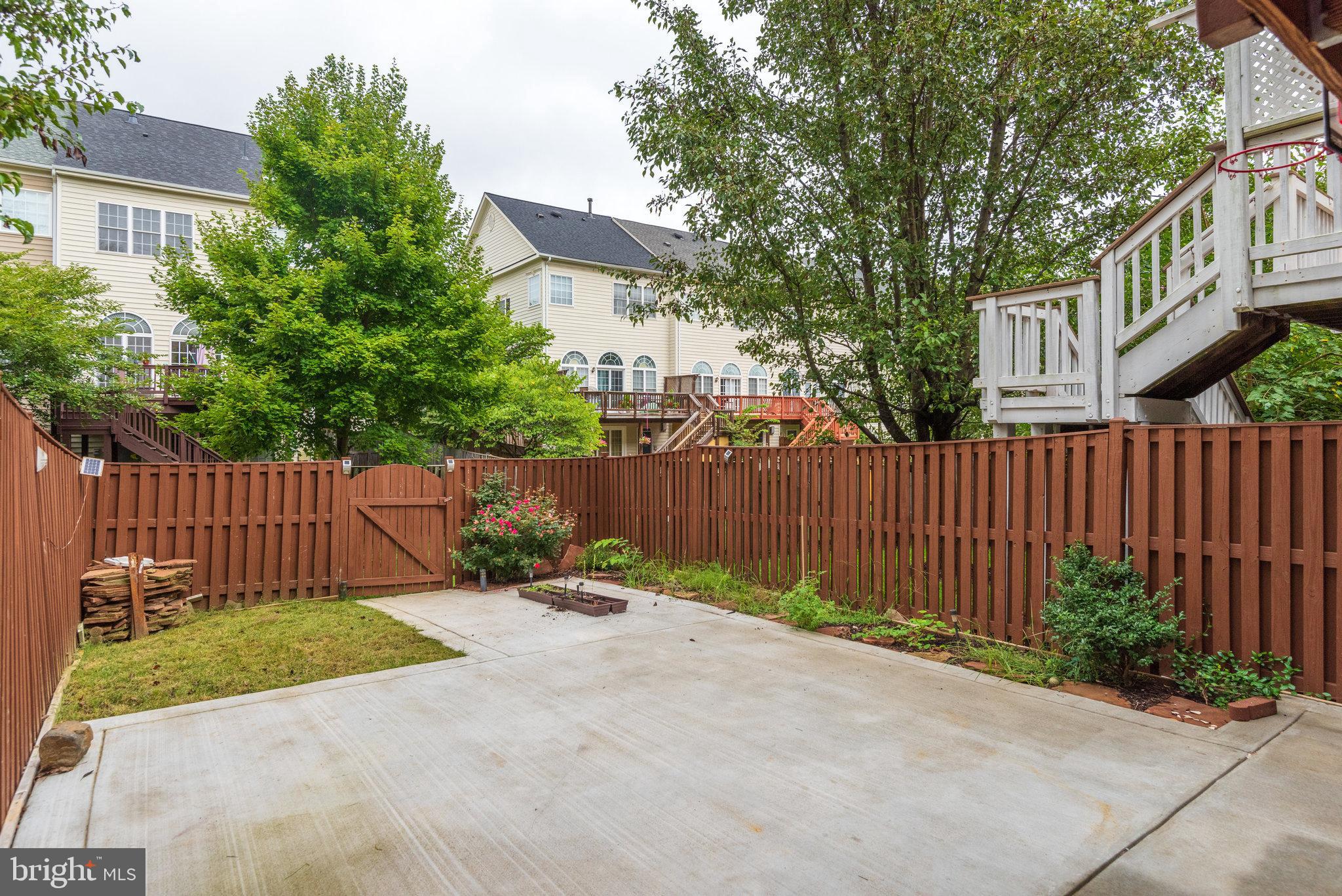 STONE RIDGE NORTH - Residential