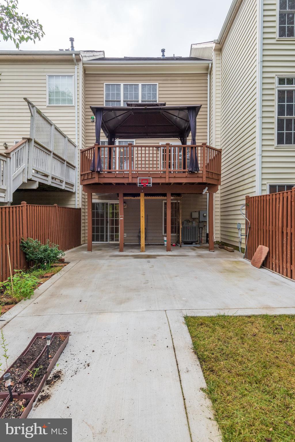 STONE RIDGE NORTH - Residential