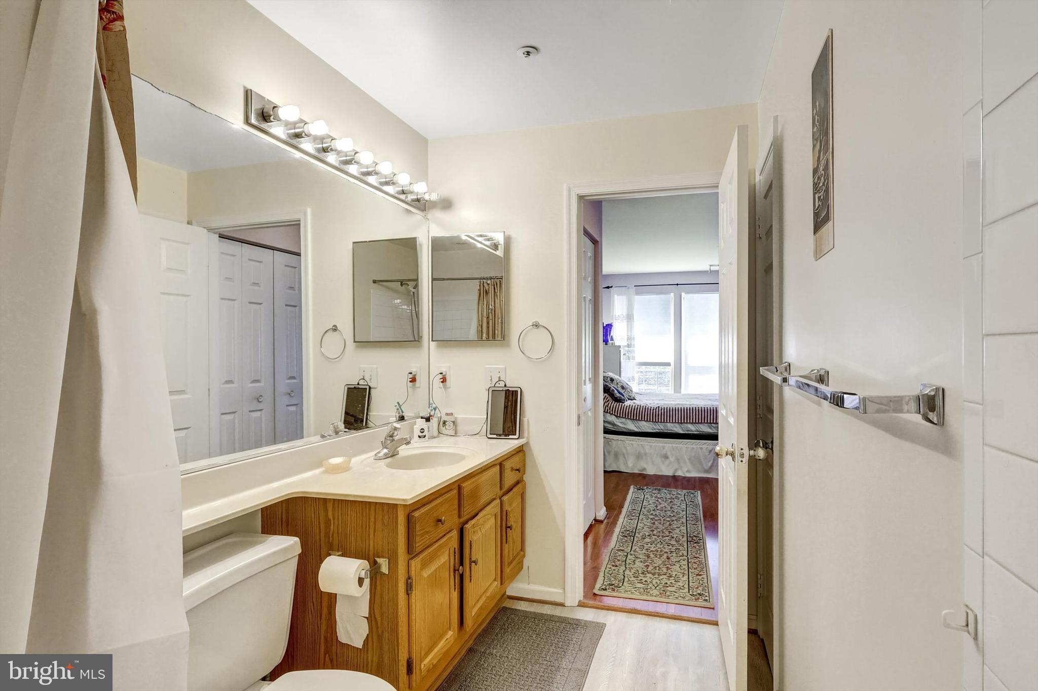 SILVERBROOK FARMS - Residential