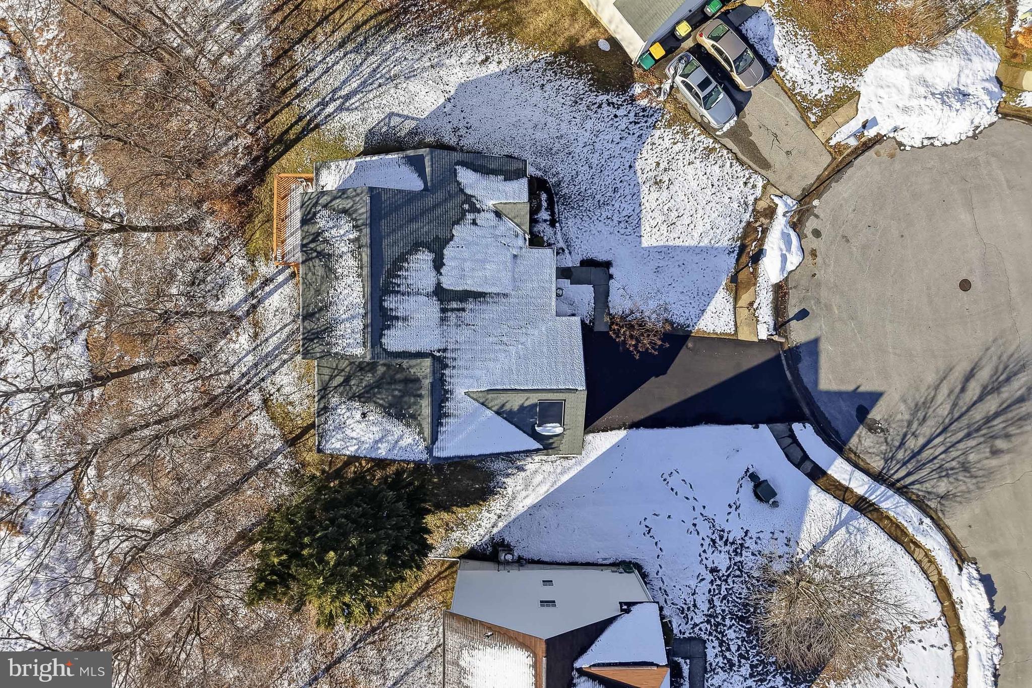 161 W FLAGSTONE DRIVE