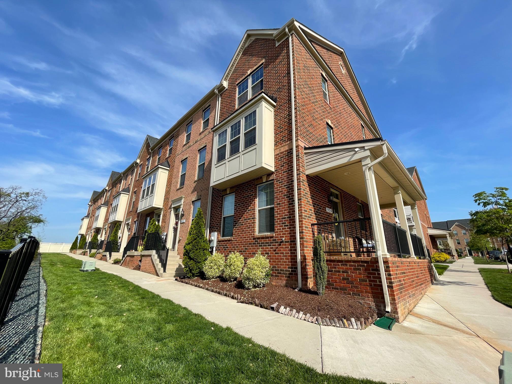 O'DONNELL SQUARE - Residential