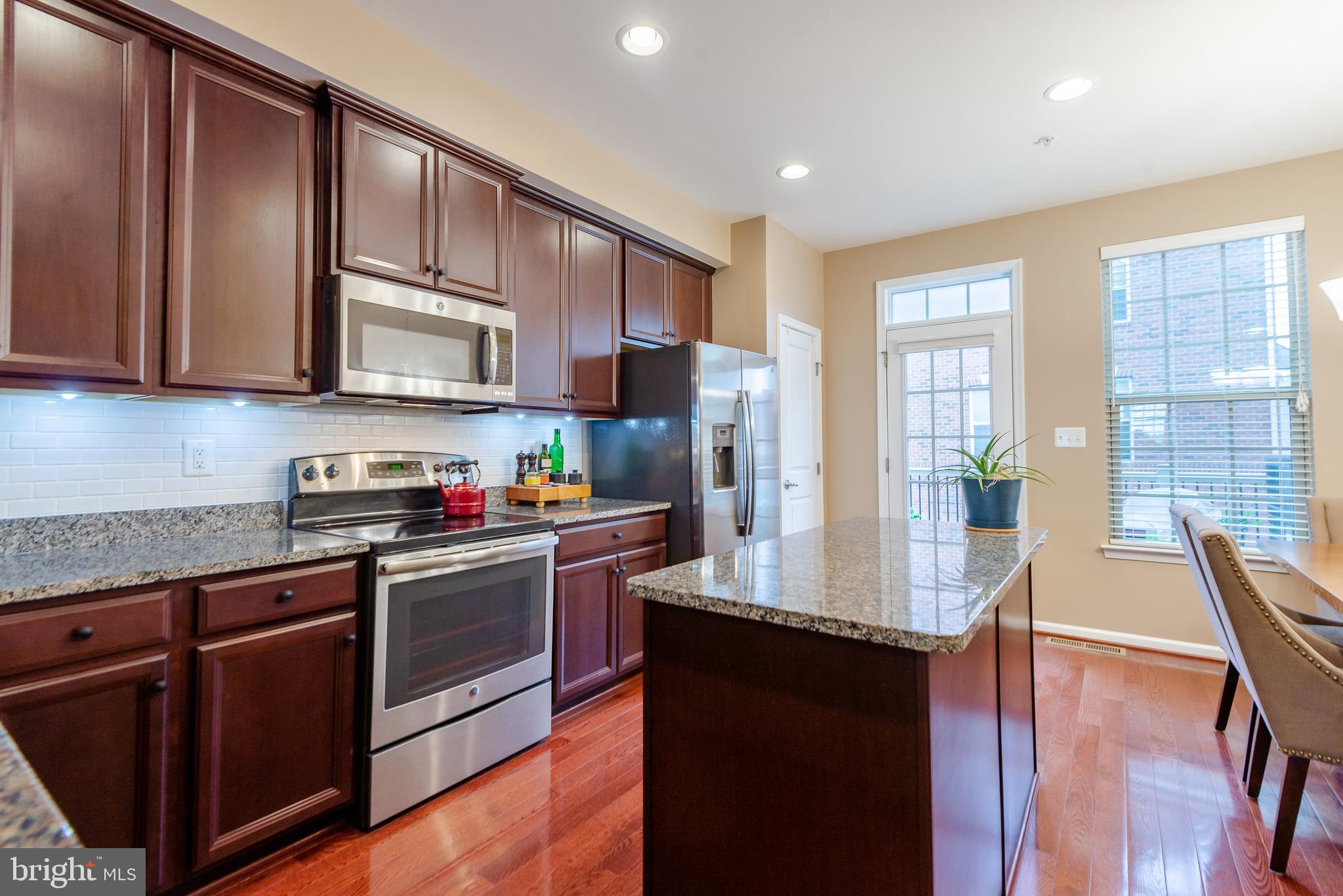 O'DONNELL SQUARE - Residential