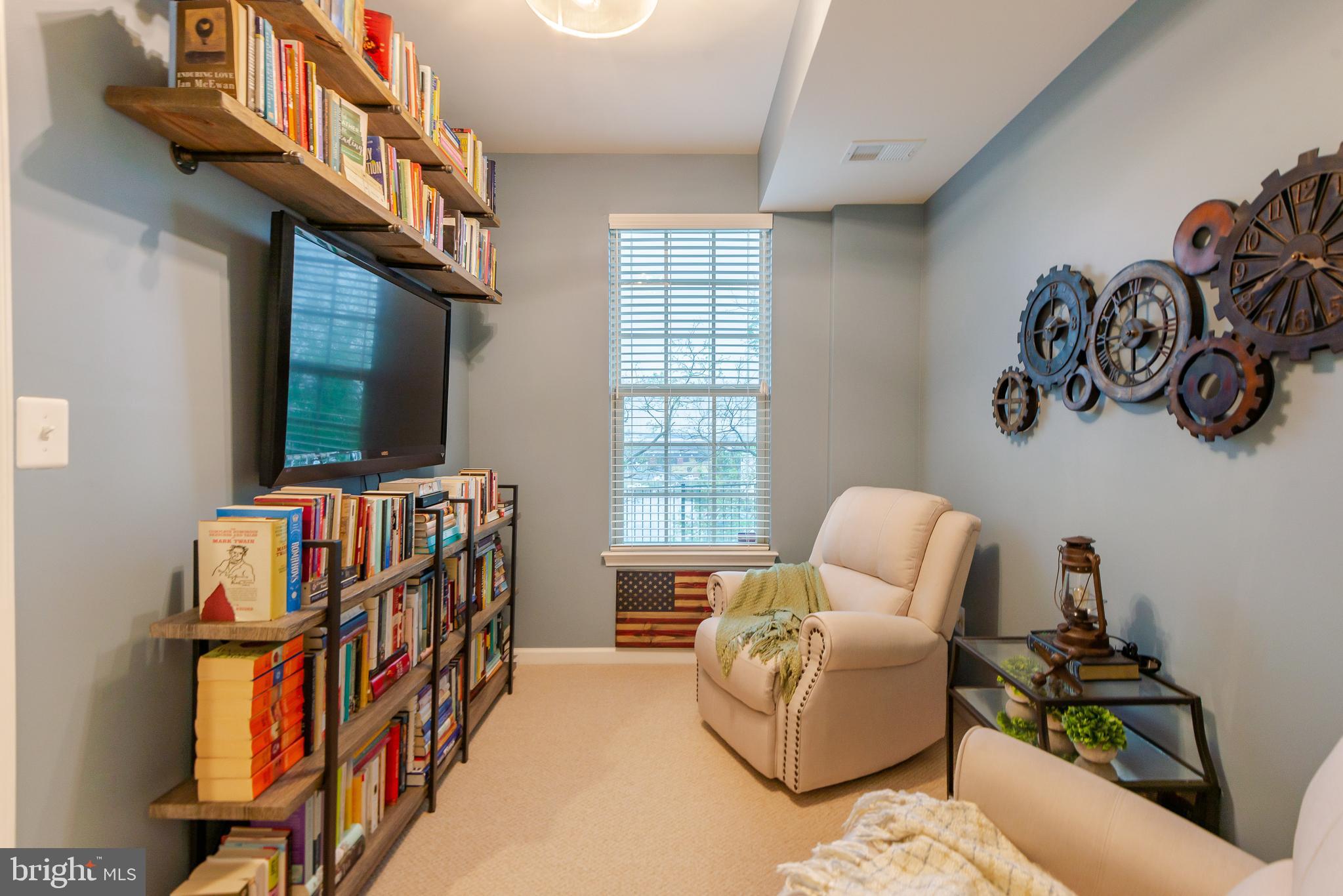 O'DONNELL SQUARE - Residential