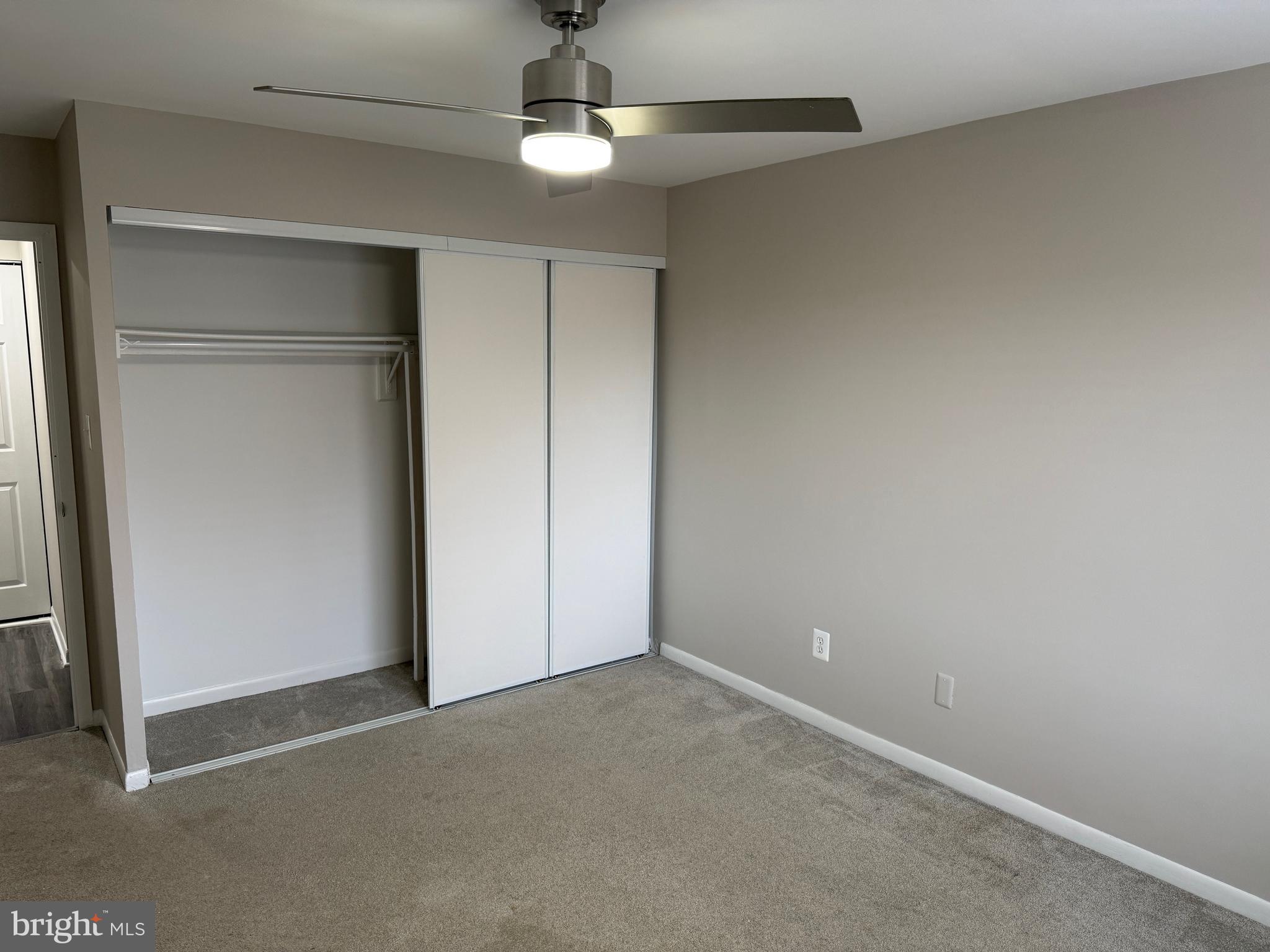 WOODLAKE TOWERS - Residential