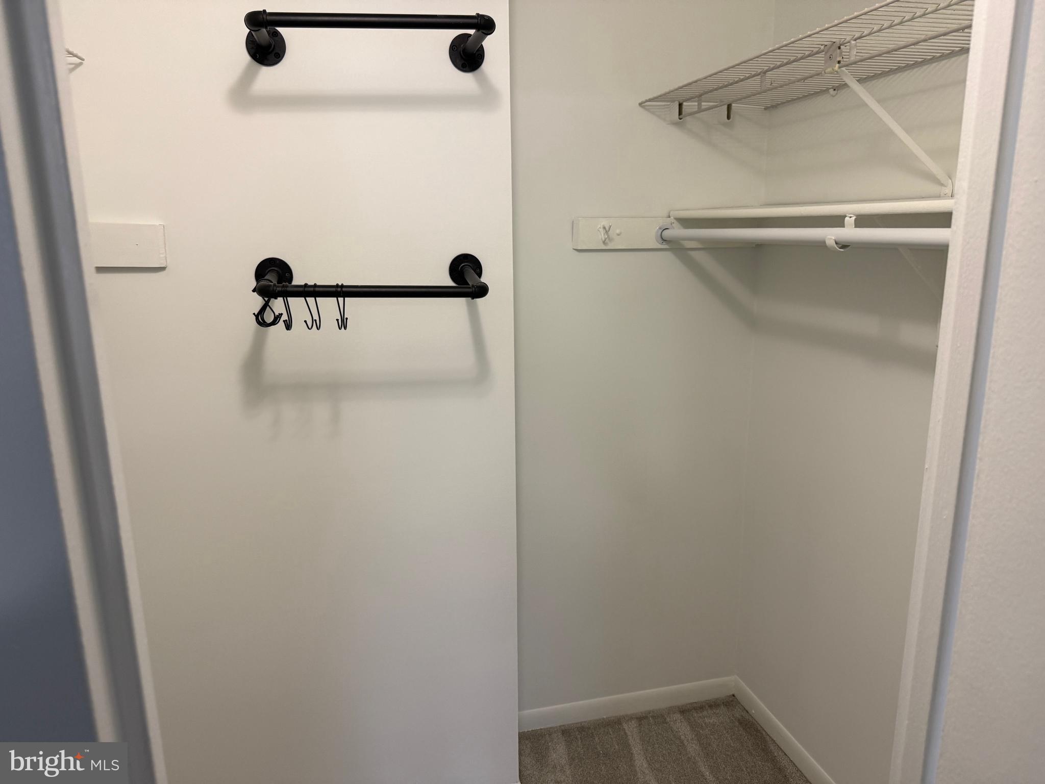 WOODLAKE TOWERS - Residential