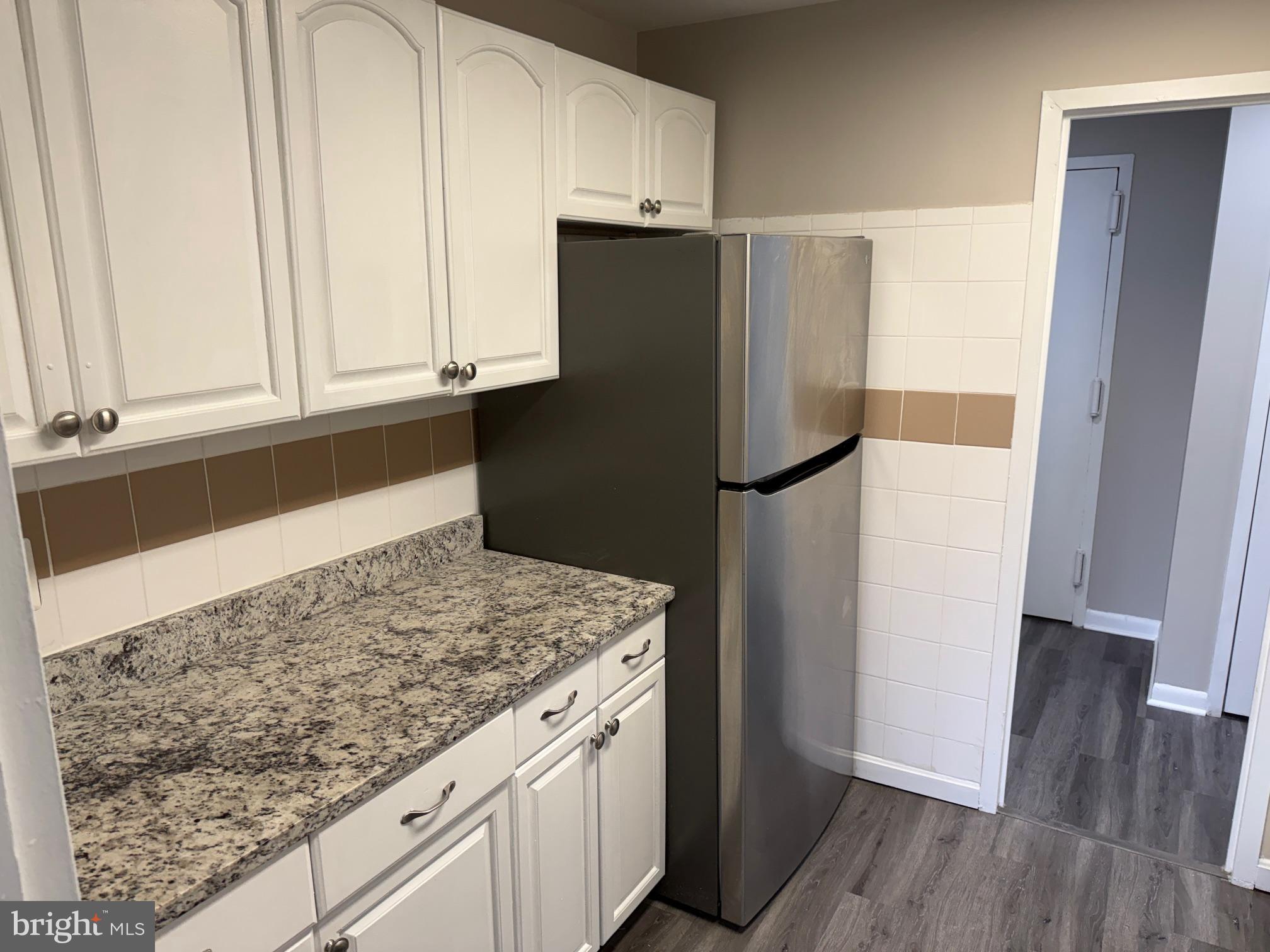 WOODLAKE TOWERS - Residential