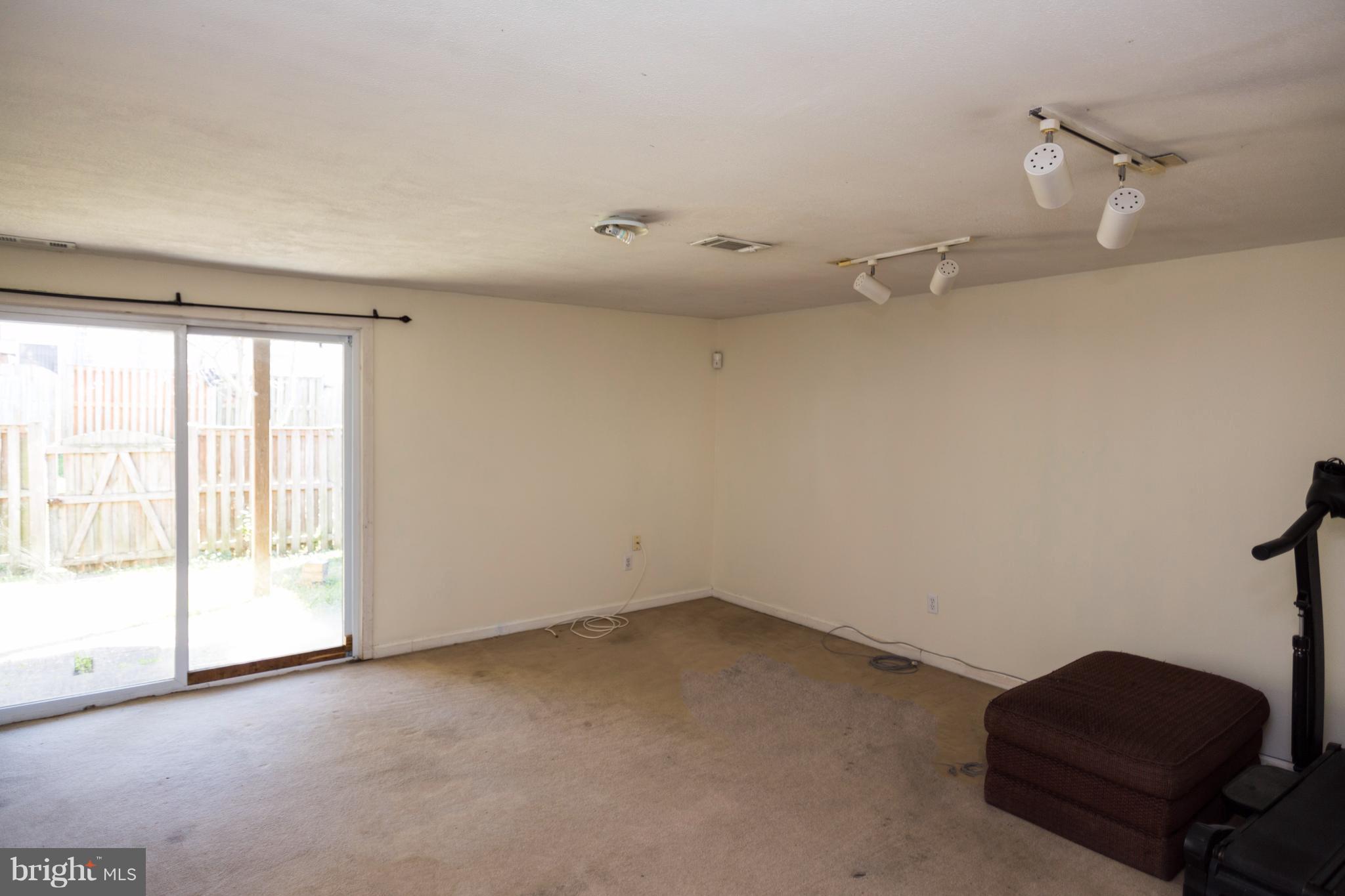 OAK POND PLAT FIVEPHASE - Residential