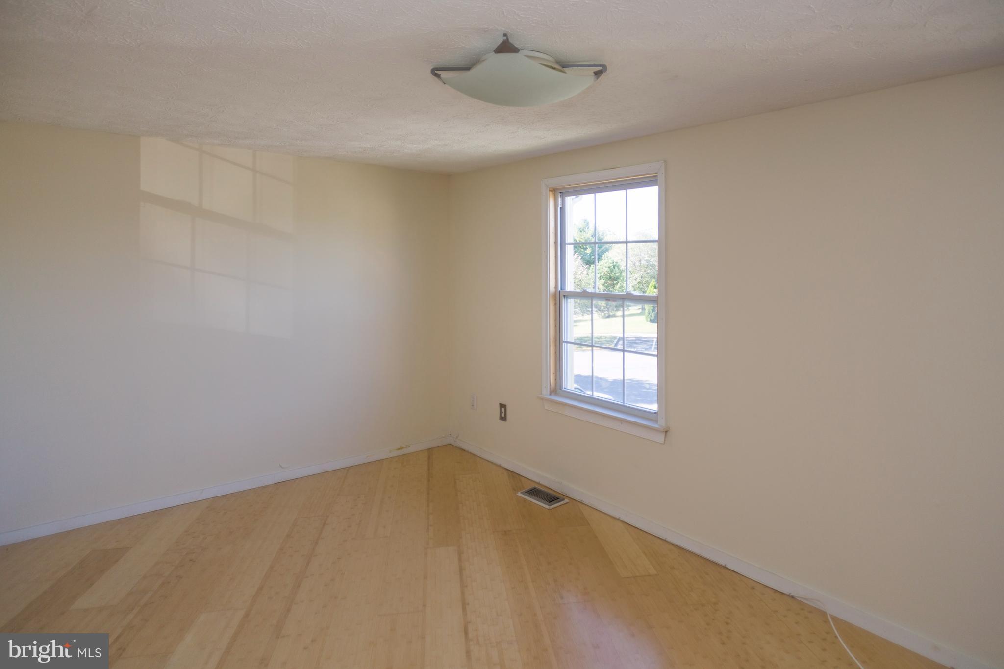 OAK POND PLAT FIVEPHASE - Residential