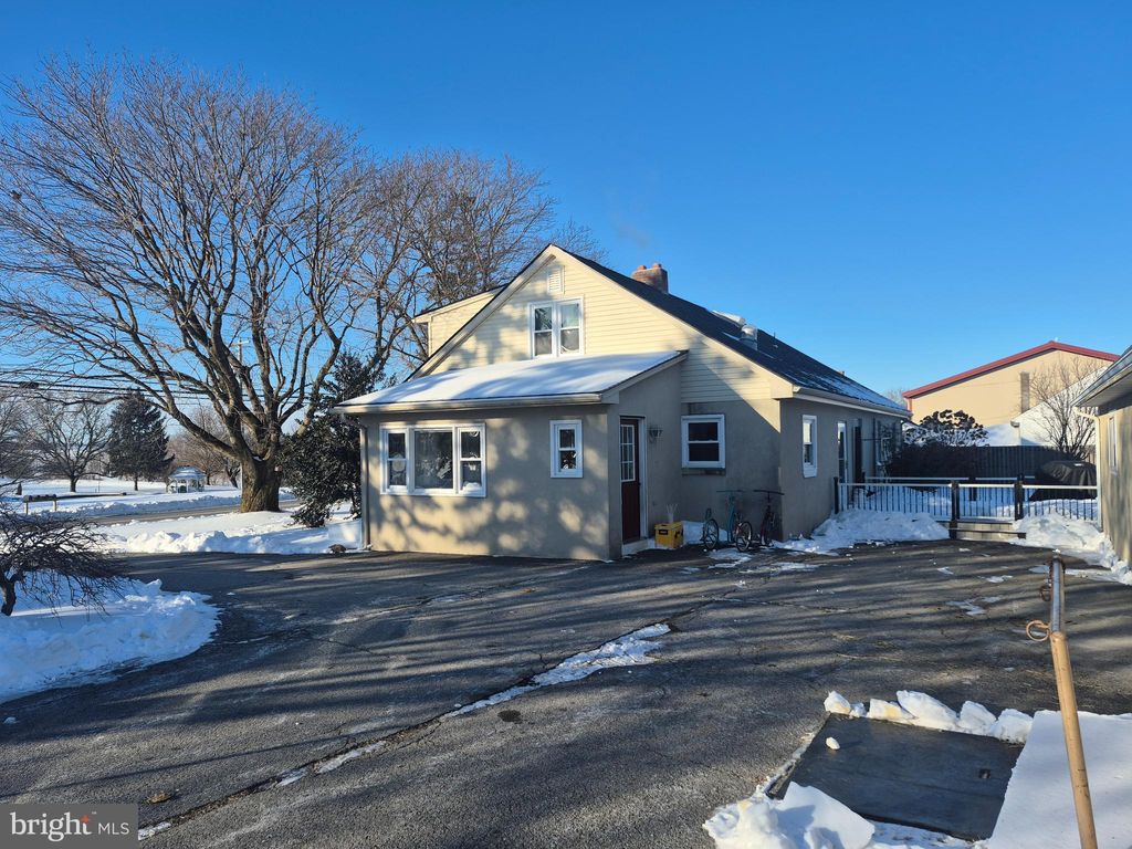 Photo of 5097 Old Philadelphia Pike, KINZERS, PA 17535 (MLS # PALA2082586)