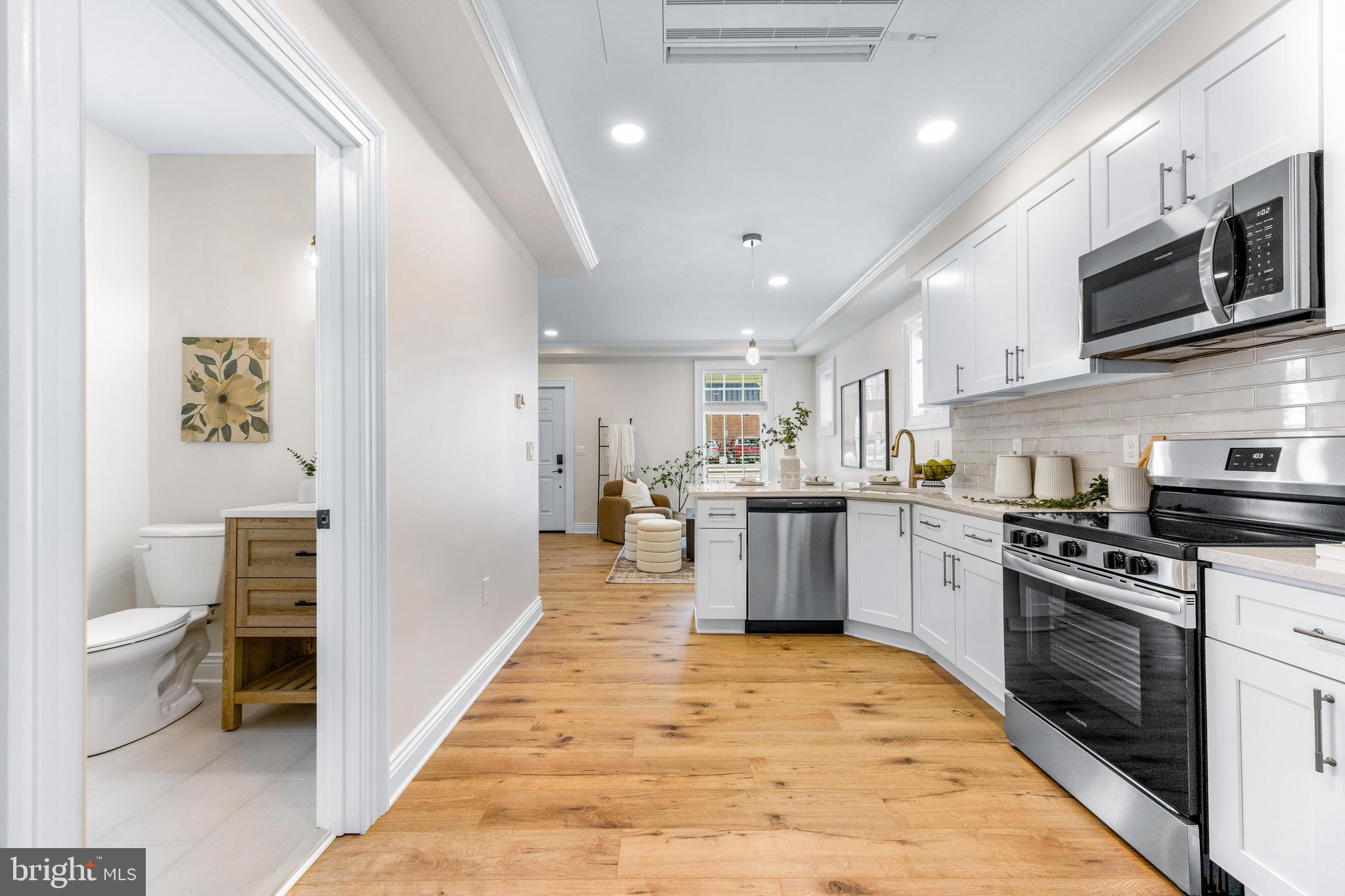 BEL AIR DOWNTOWN - Residential Lease