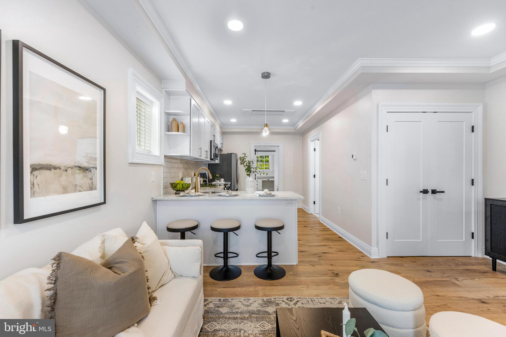 BEL AIR DOWNTOWN - Residential Lease