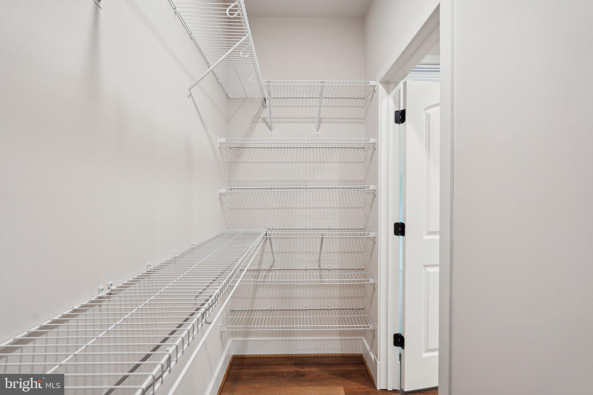 CABIN POINT - Residential Lease