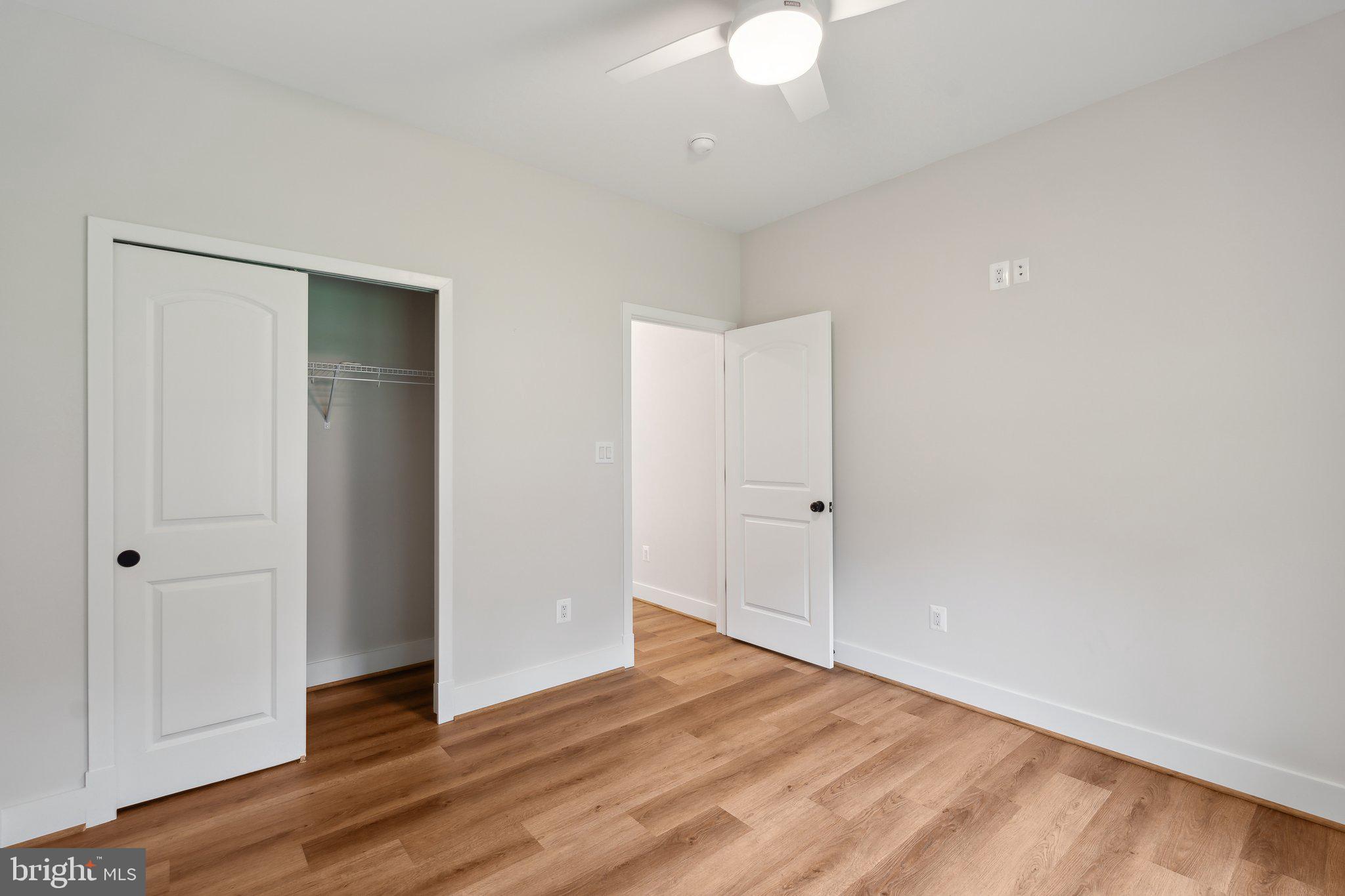 CABIN POINT - Residential Lease