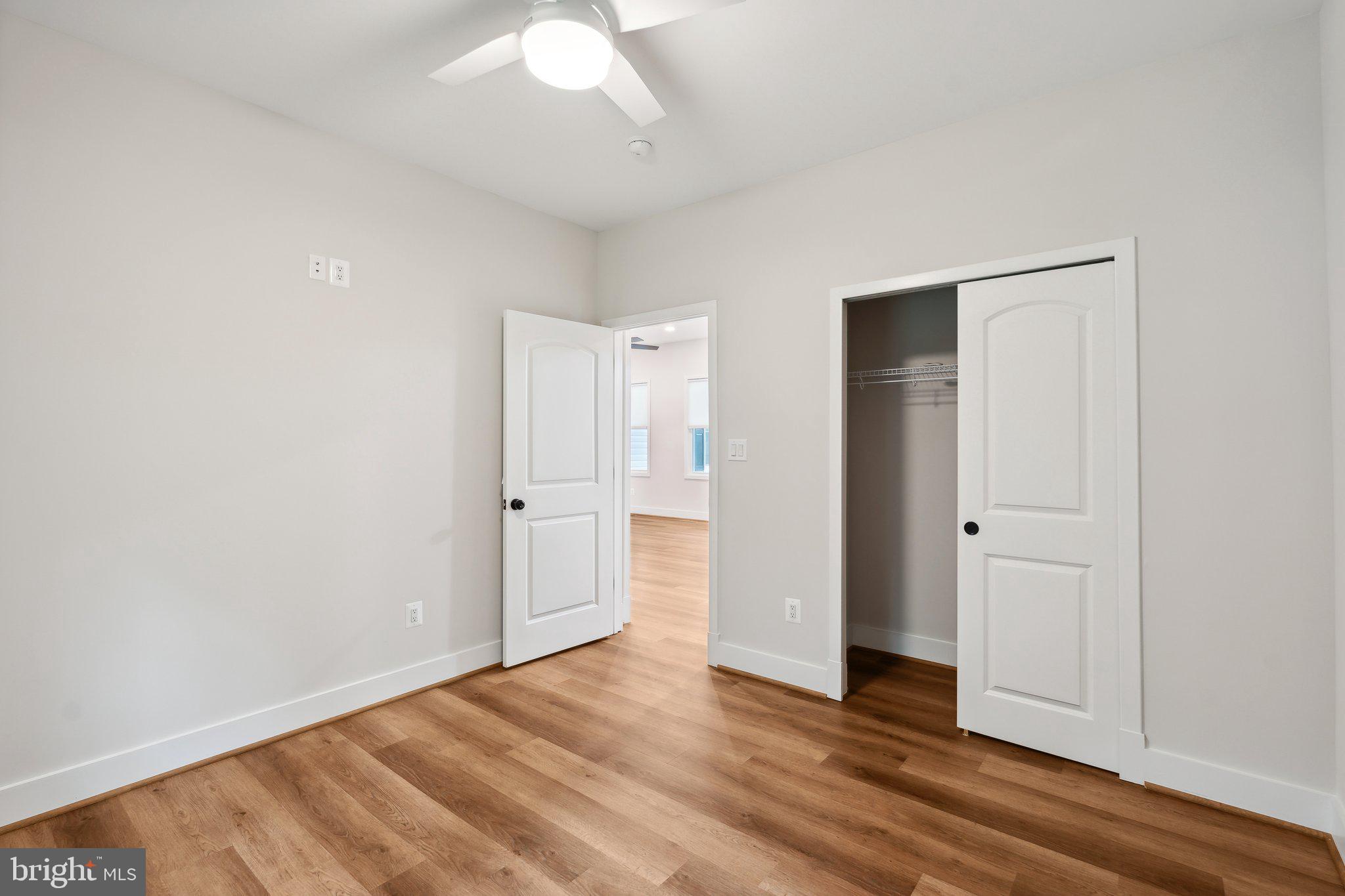 CABIN POINT - Residential Lease