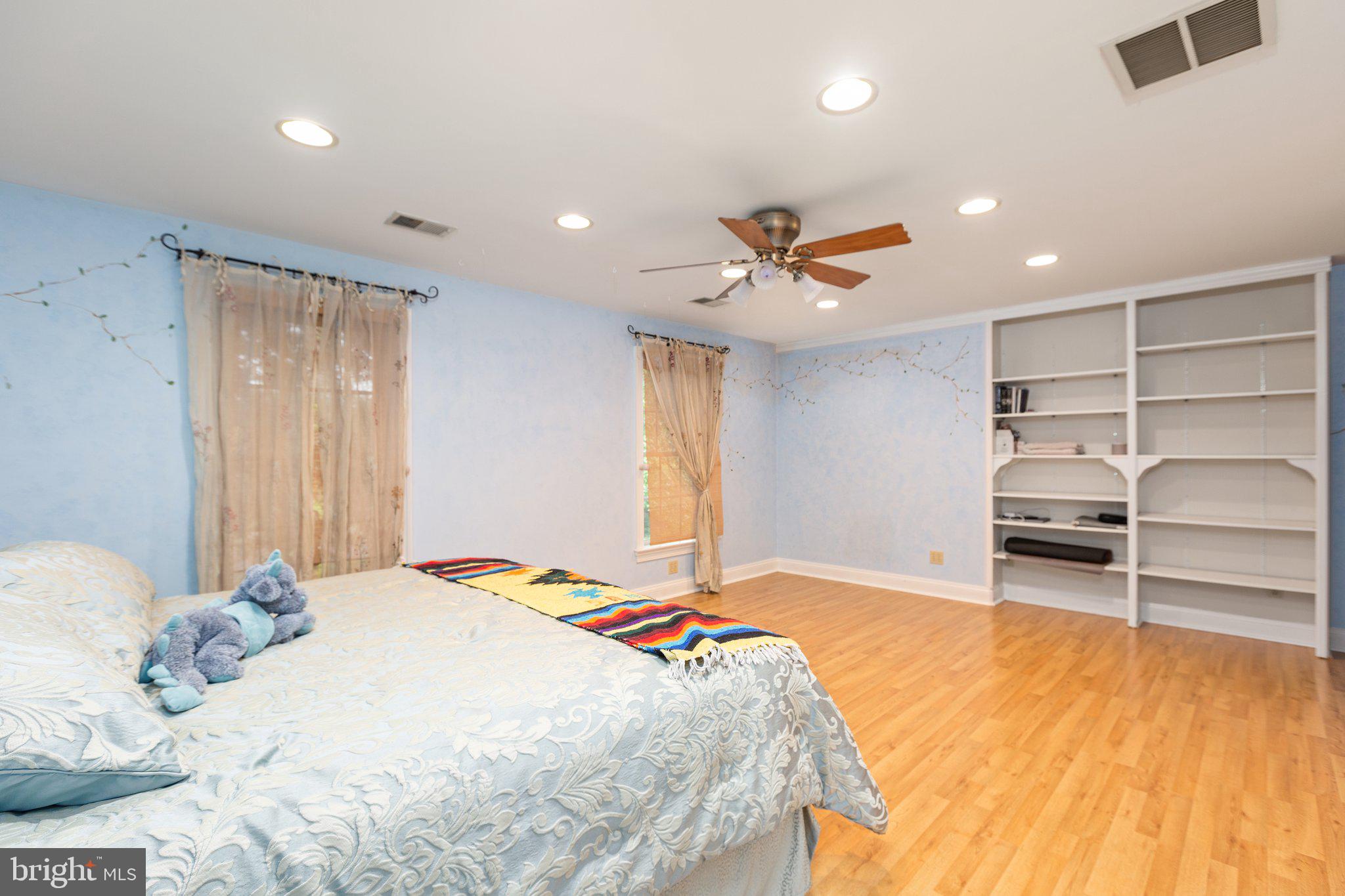 THE FAIRWAYS - Residential