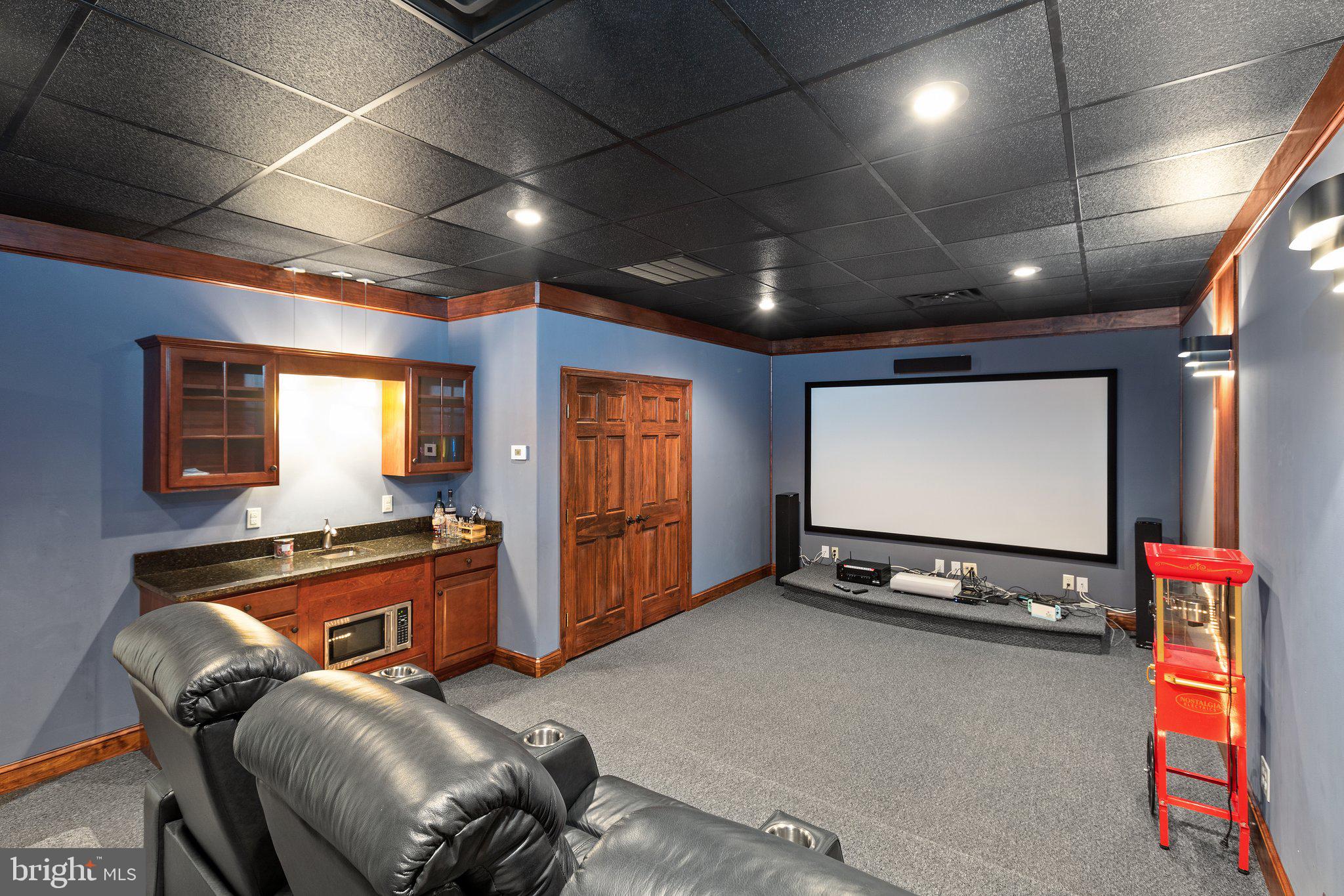 THE FAIRWAYS - Residential