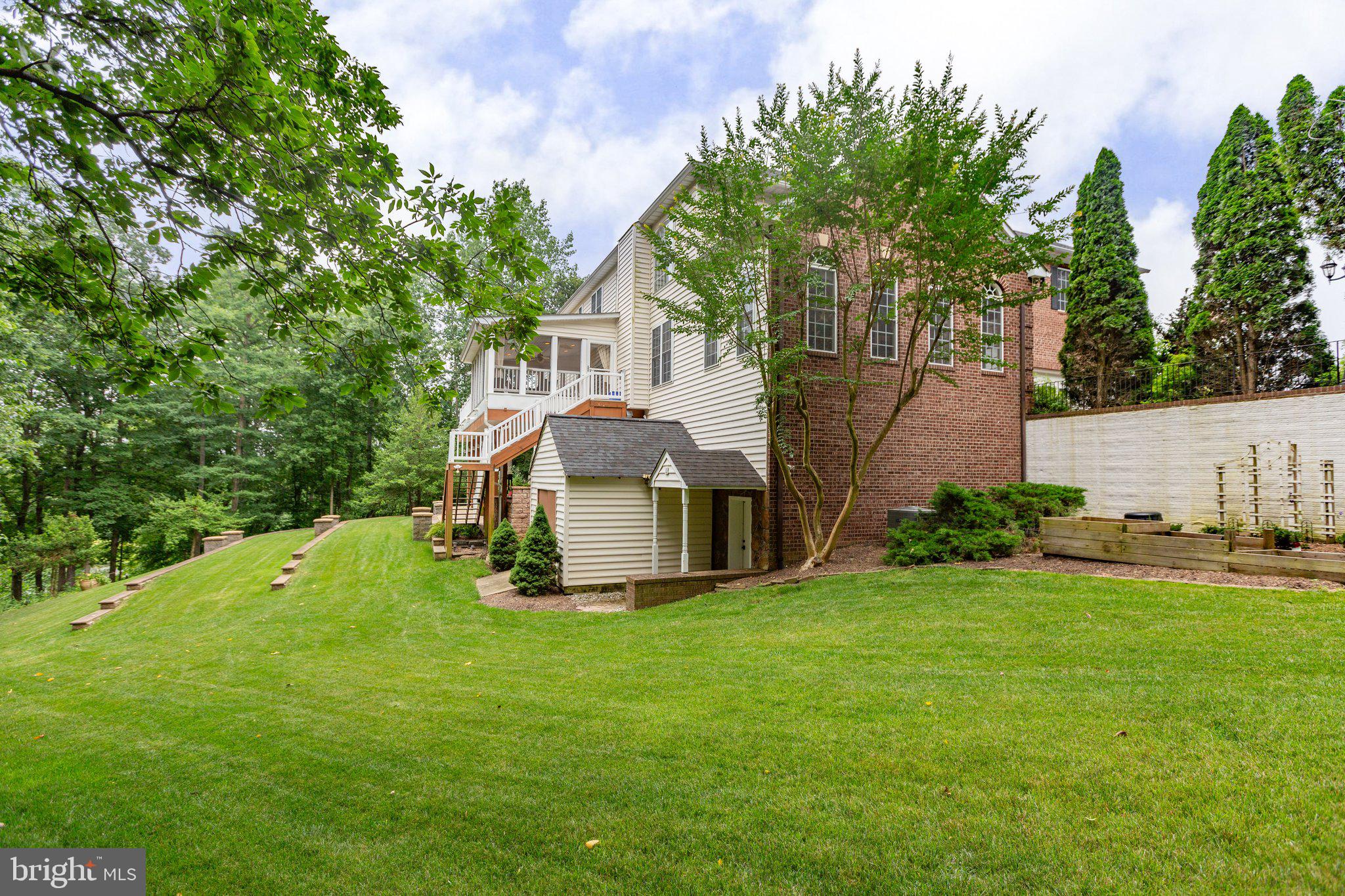 THE FAIRWAYS - Residential