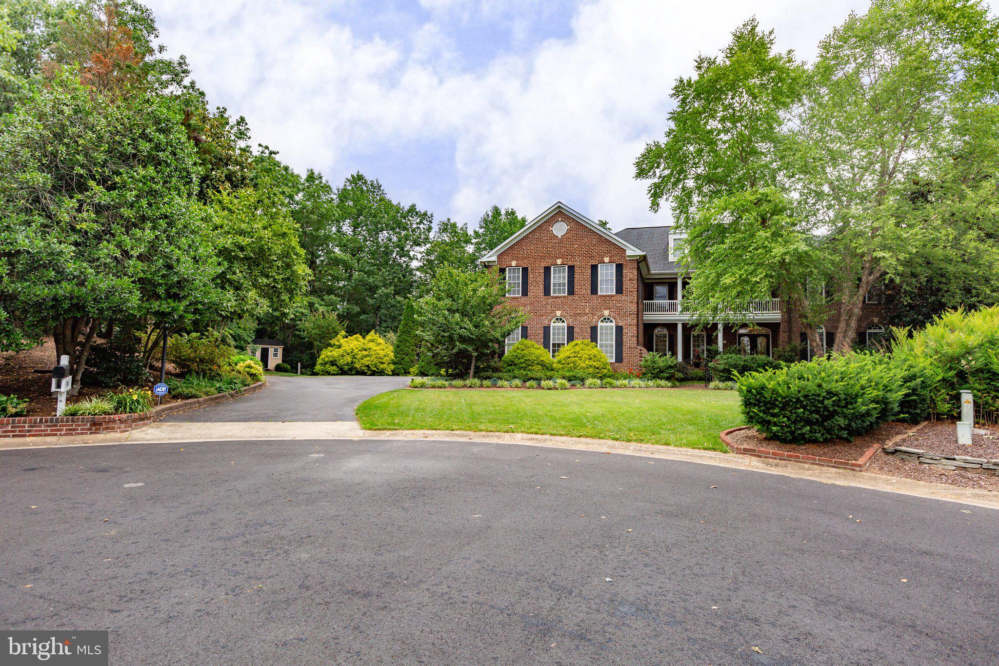 THE FAIRWAYS - Residential