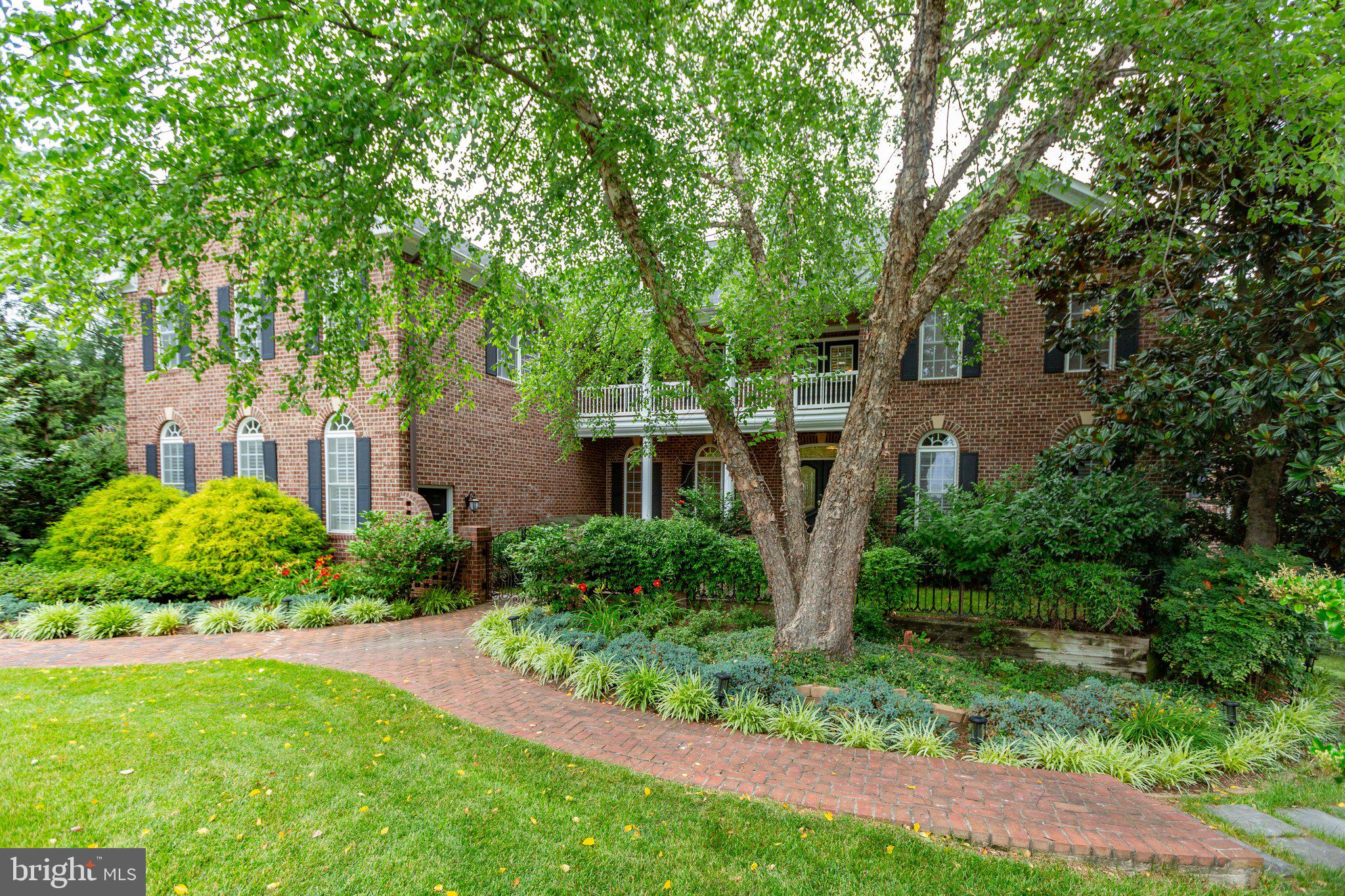 THE FAIRWAYS - Residential