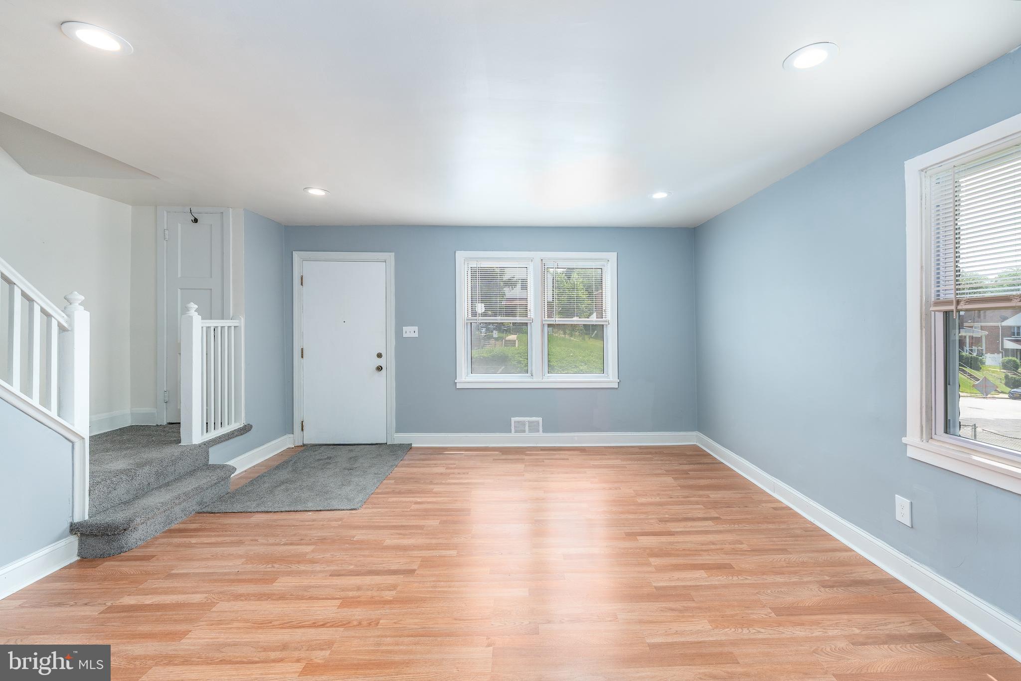 UPLANDS - Residential
