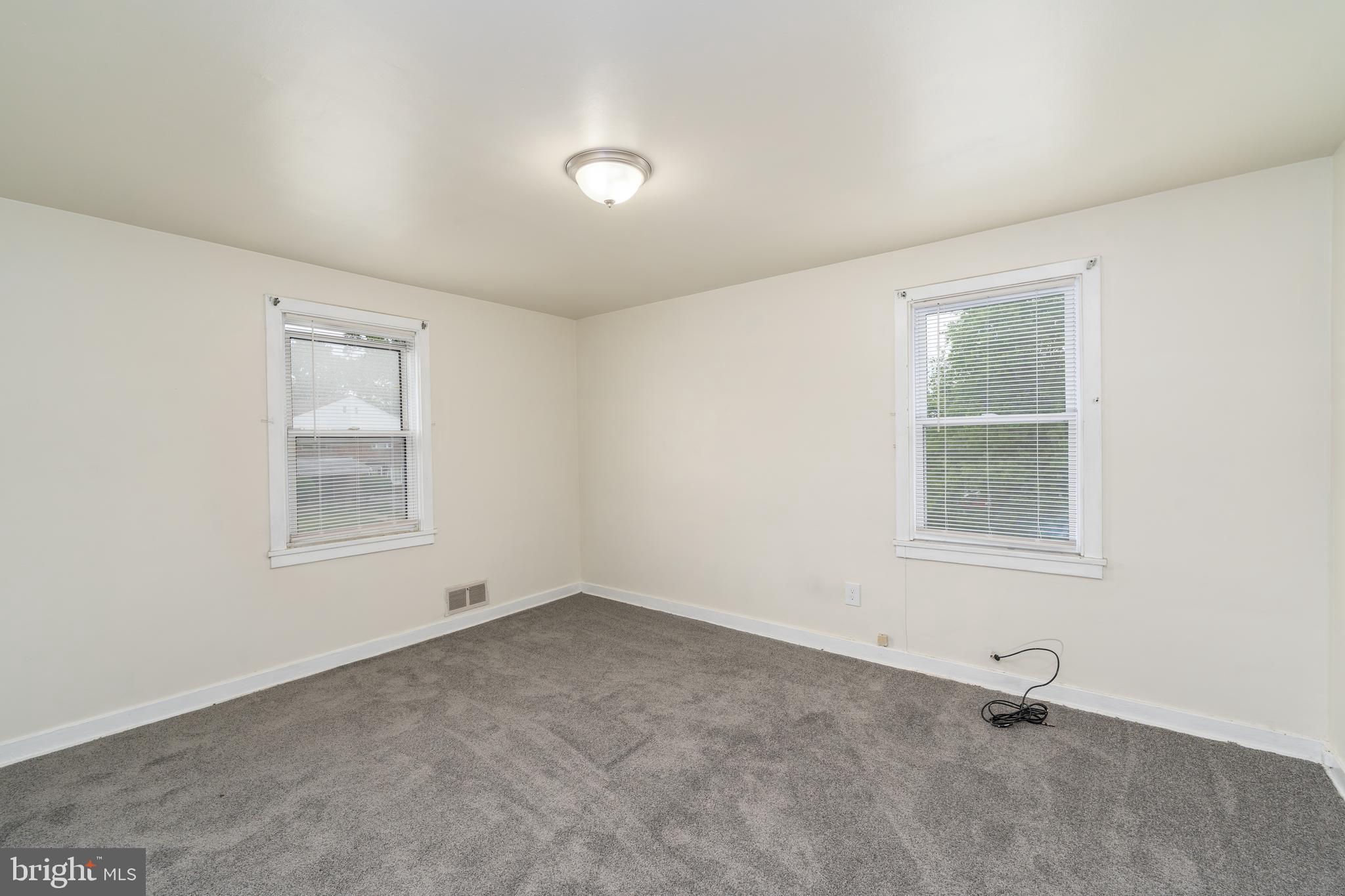 UPLANDS - Residential