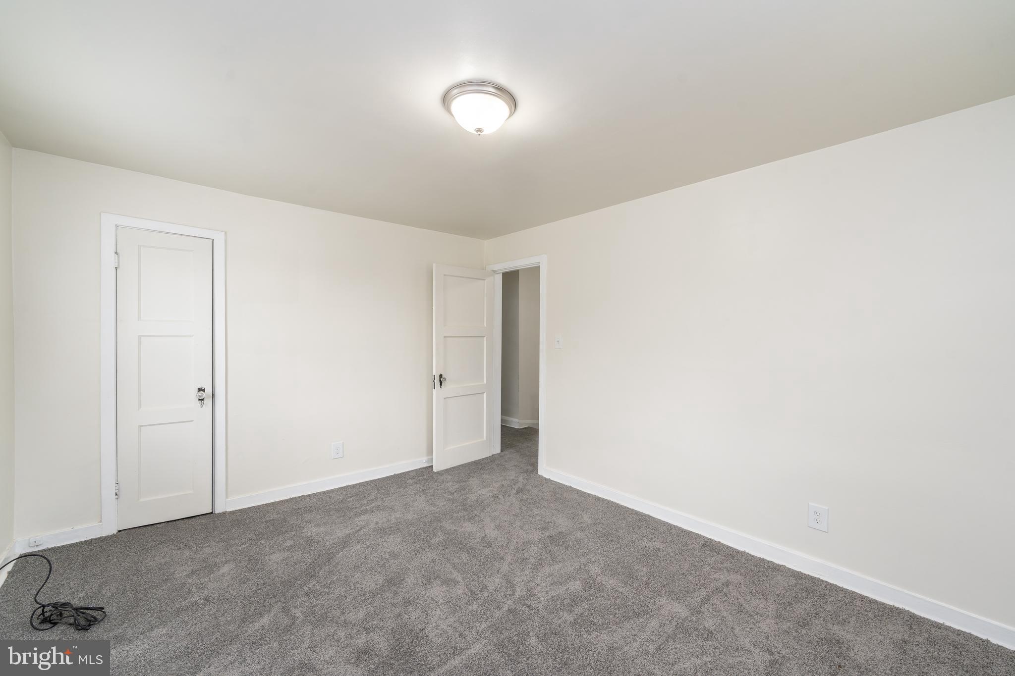 UPLANDS - Residential