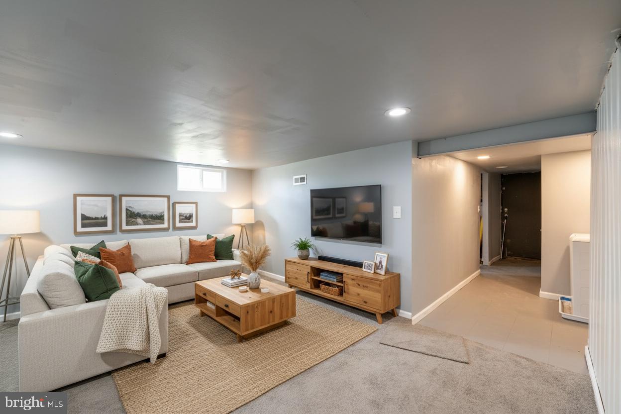 UPLANDS - Residential