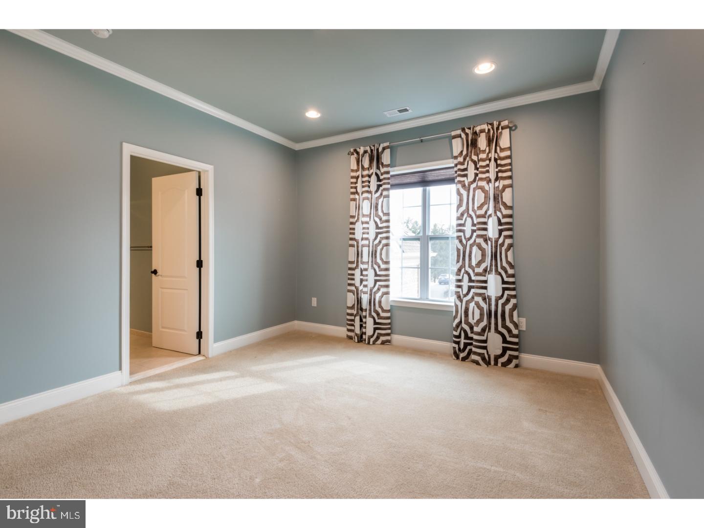 WARRINGTON MEADOWS - Residential